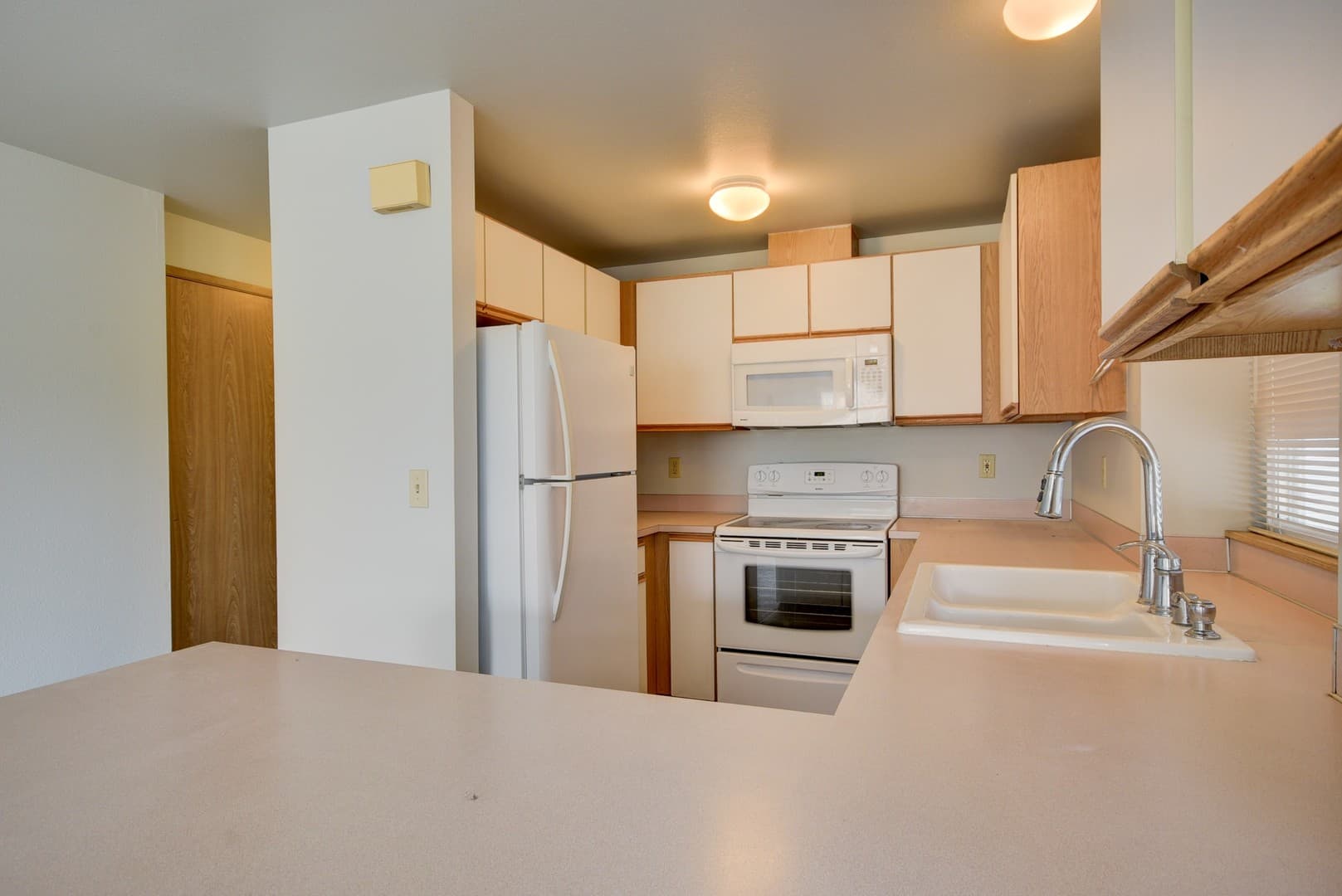 Oak Harbor Apartment: 447 NE Ellis Way B building