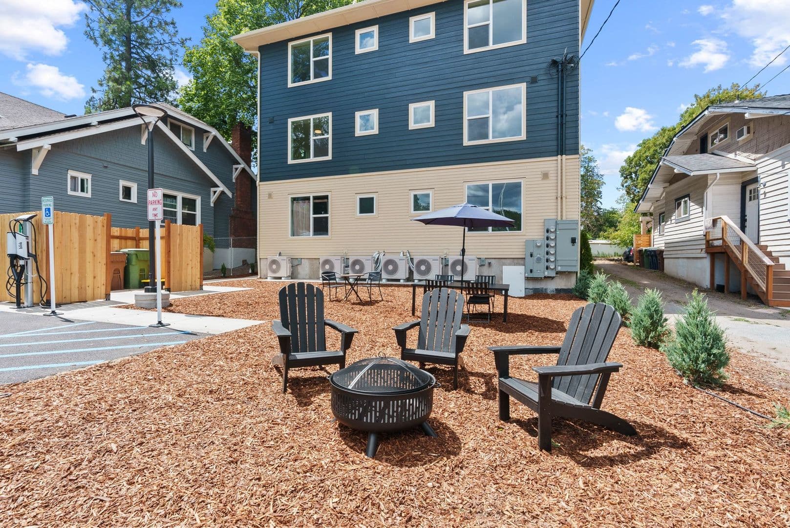 Spokane Apartment: 1517 S. Grand Blvd