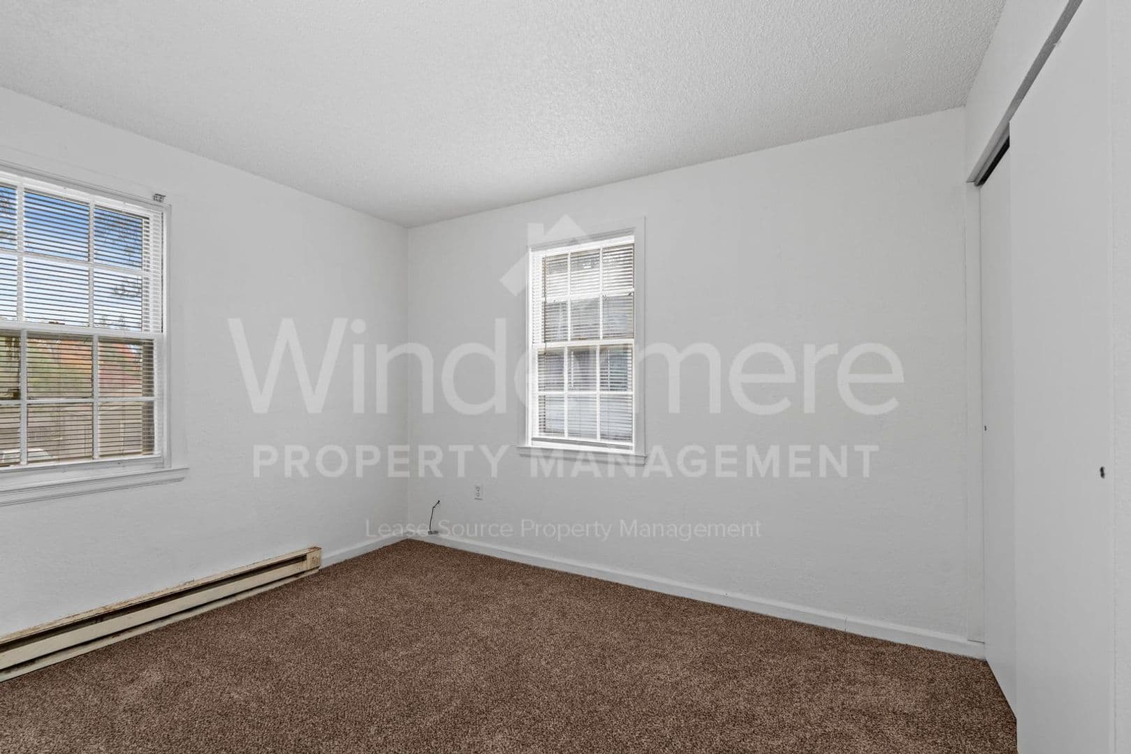 Spokane House: 3211 W North Loop