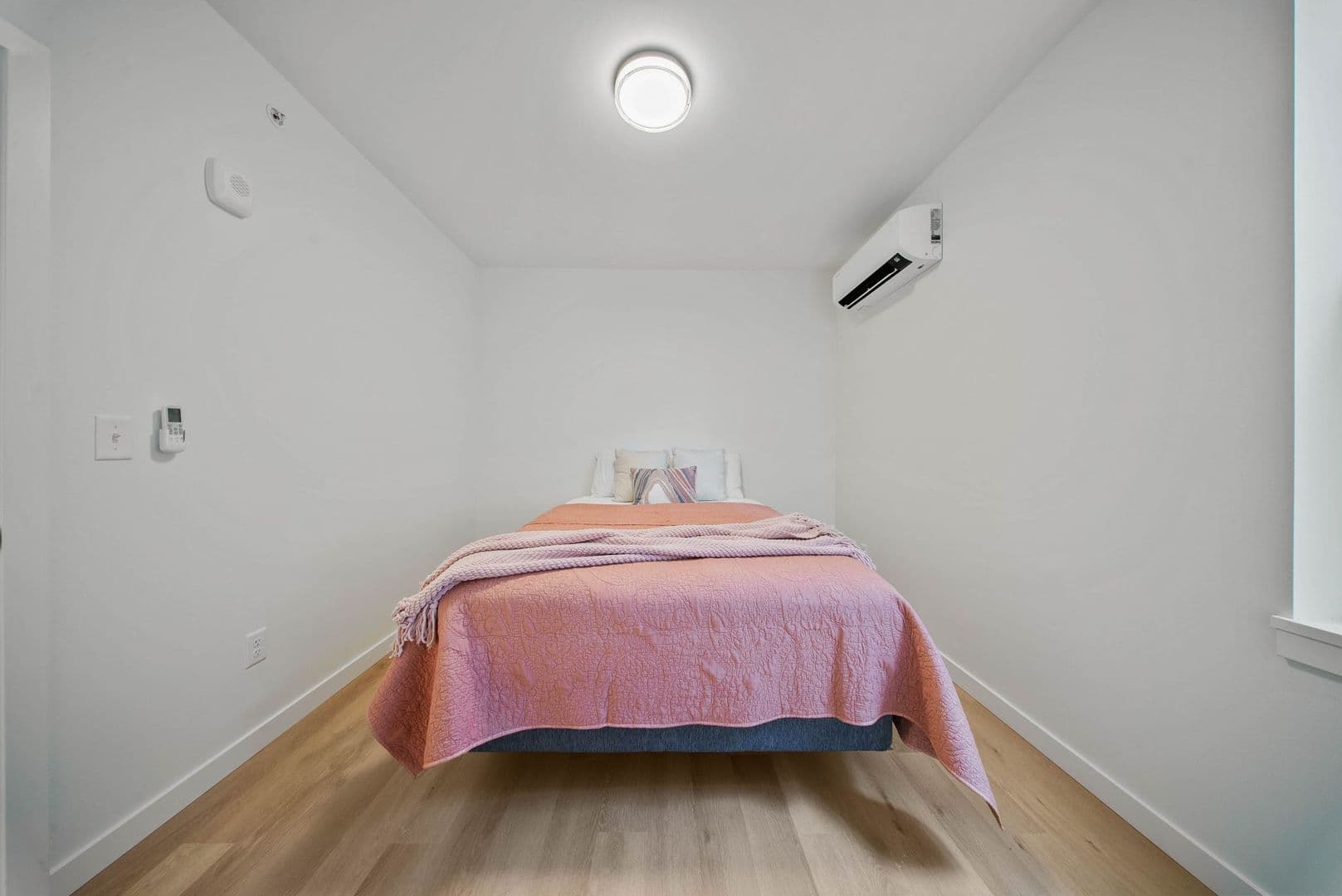 Spokane Apartment: 1517 S. Grand Blvd