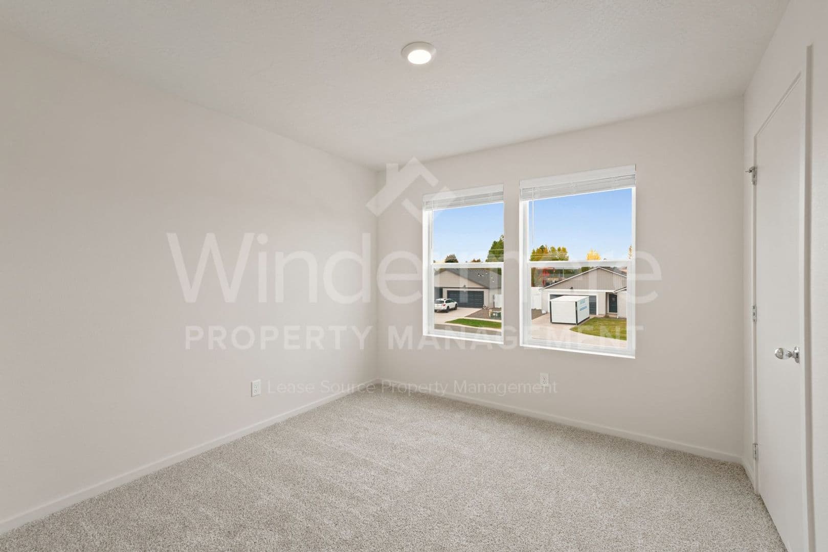 Deer Park House: 1524 E A St