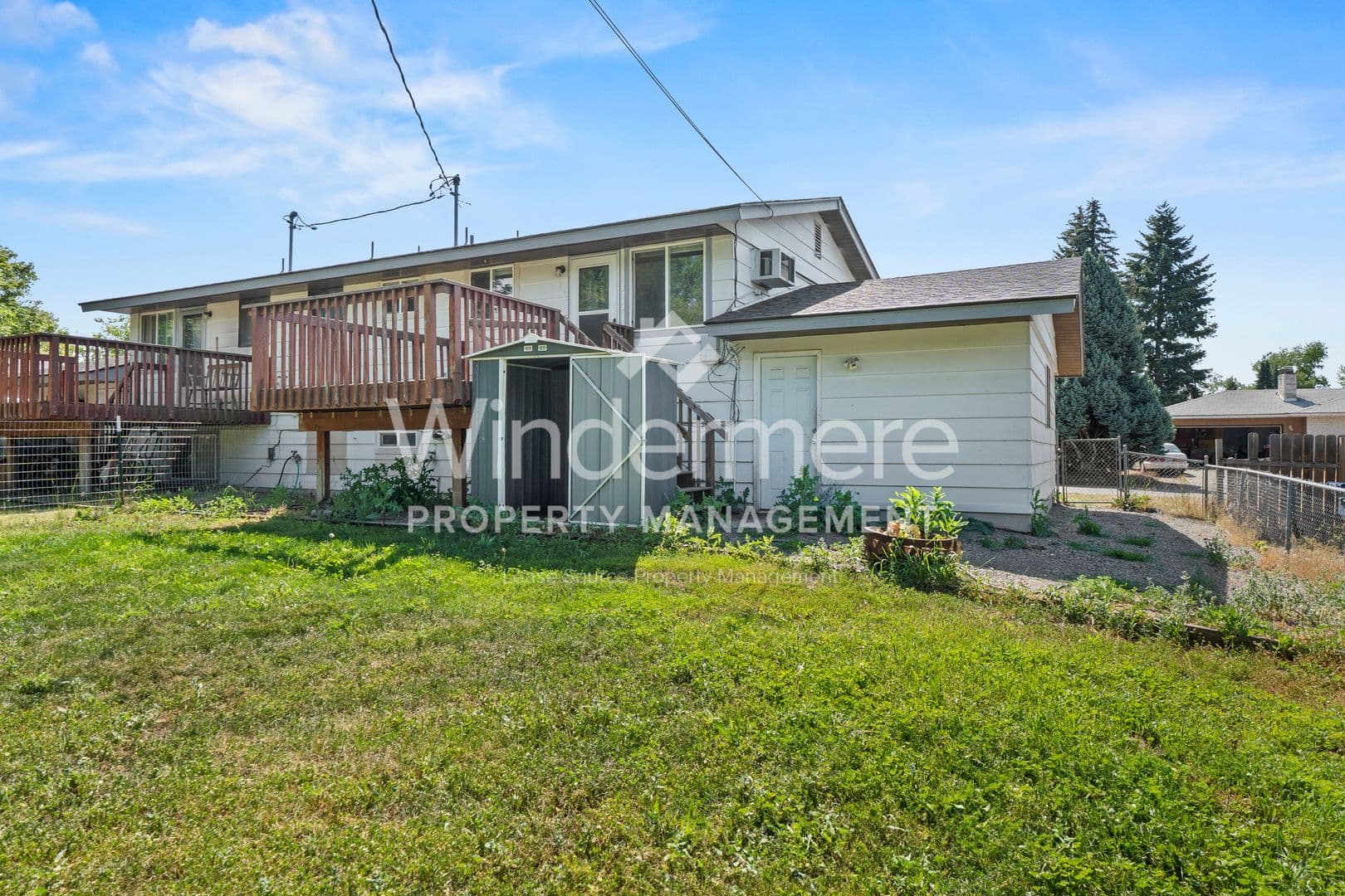 Spokane Valley Apartment: 1017 S. Robie Rd