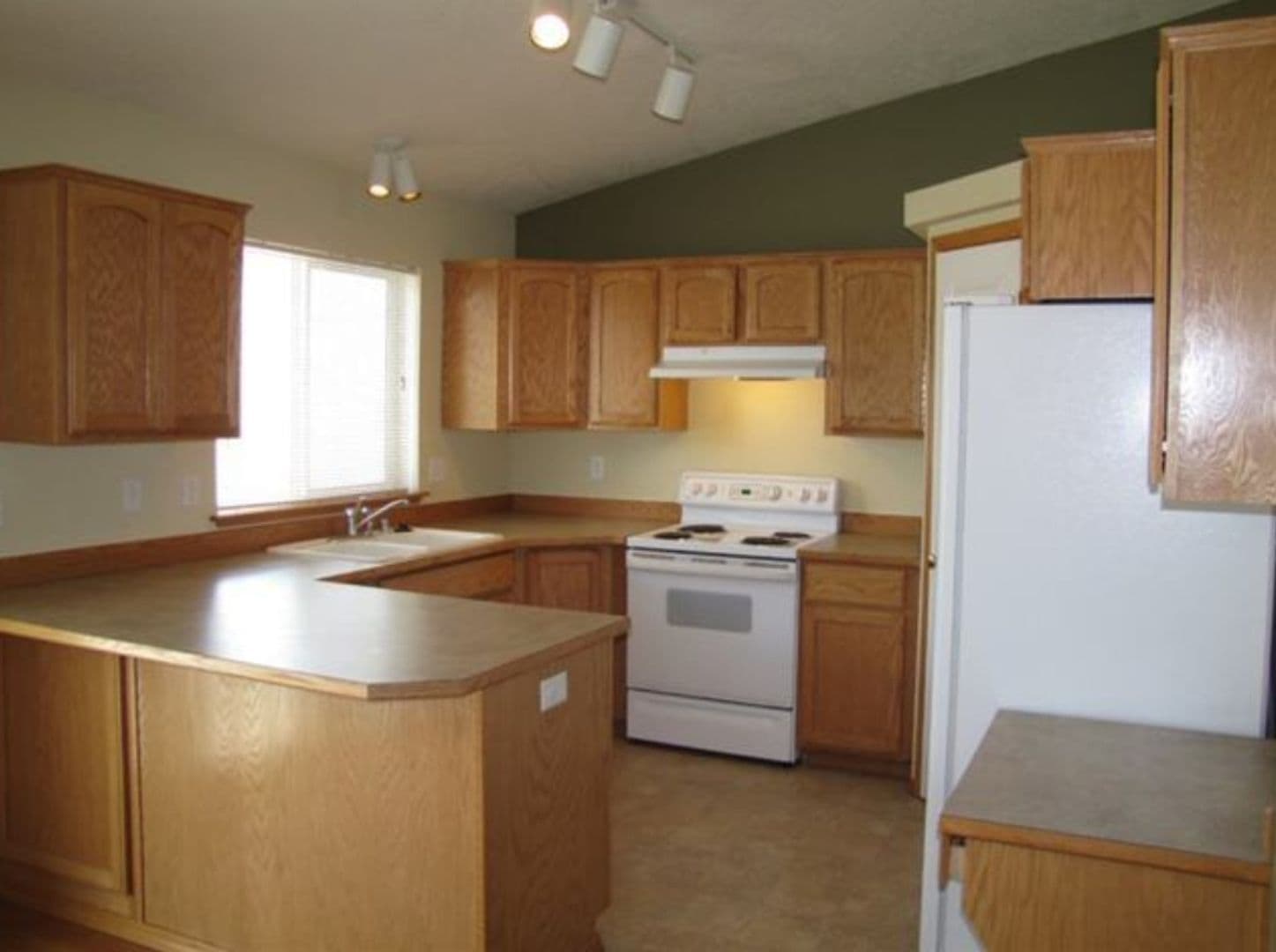 Cheney House: 3201 Thistle Creek