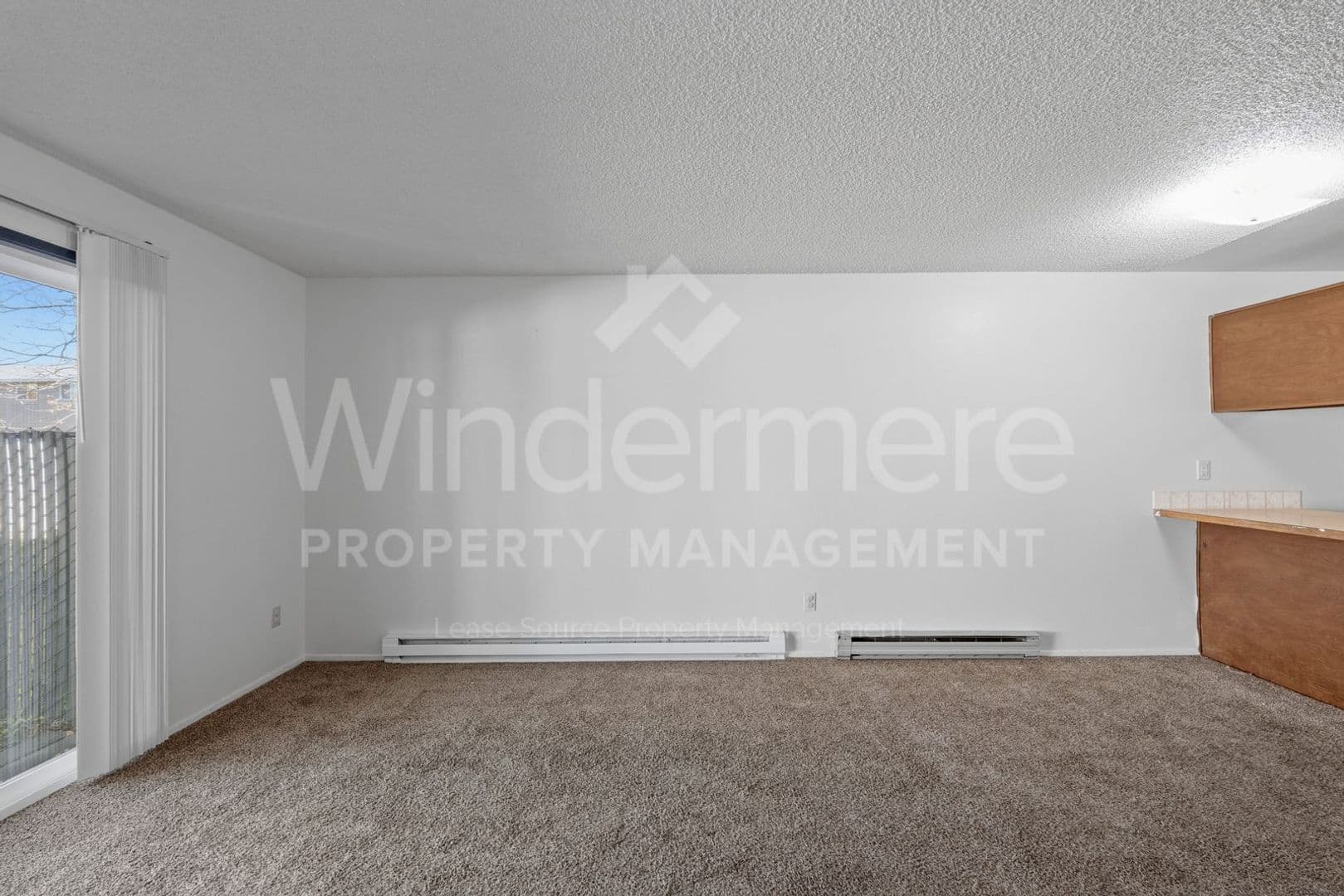 Spokane Valley Apartment: 22 N Skipworth
