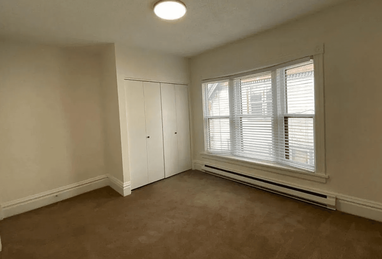 Spokane Apartment: 1715 W Pacific