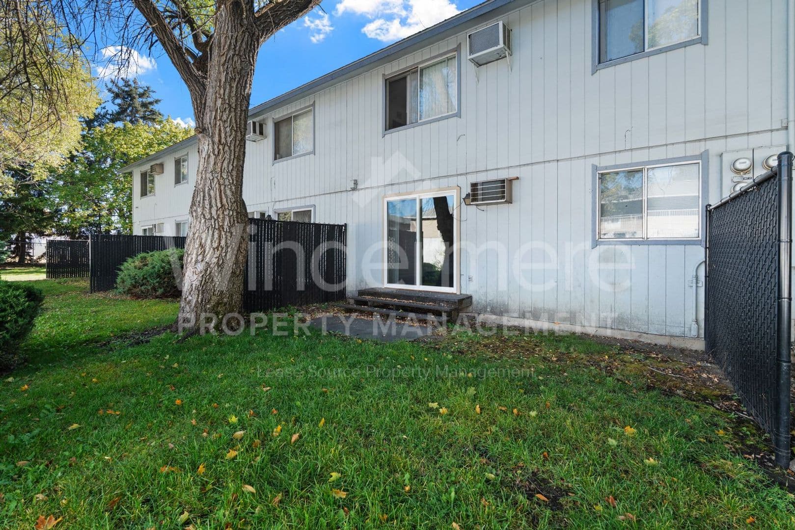 Spokane Valley Apartment: 22 N Skipworth