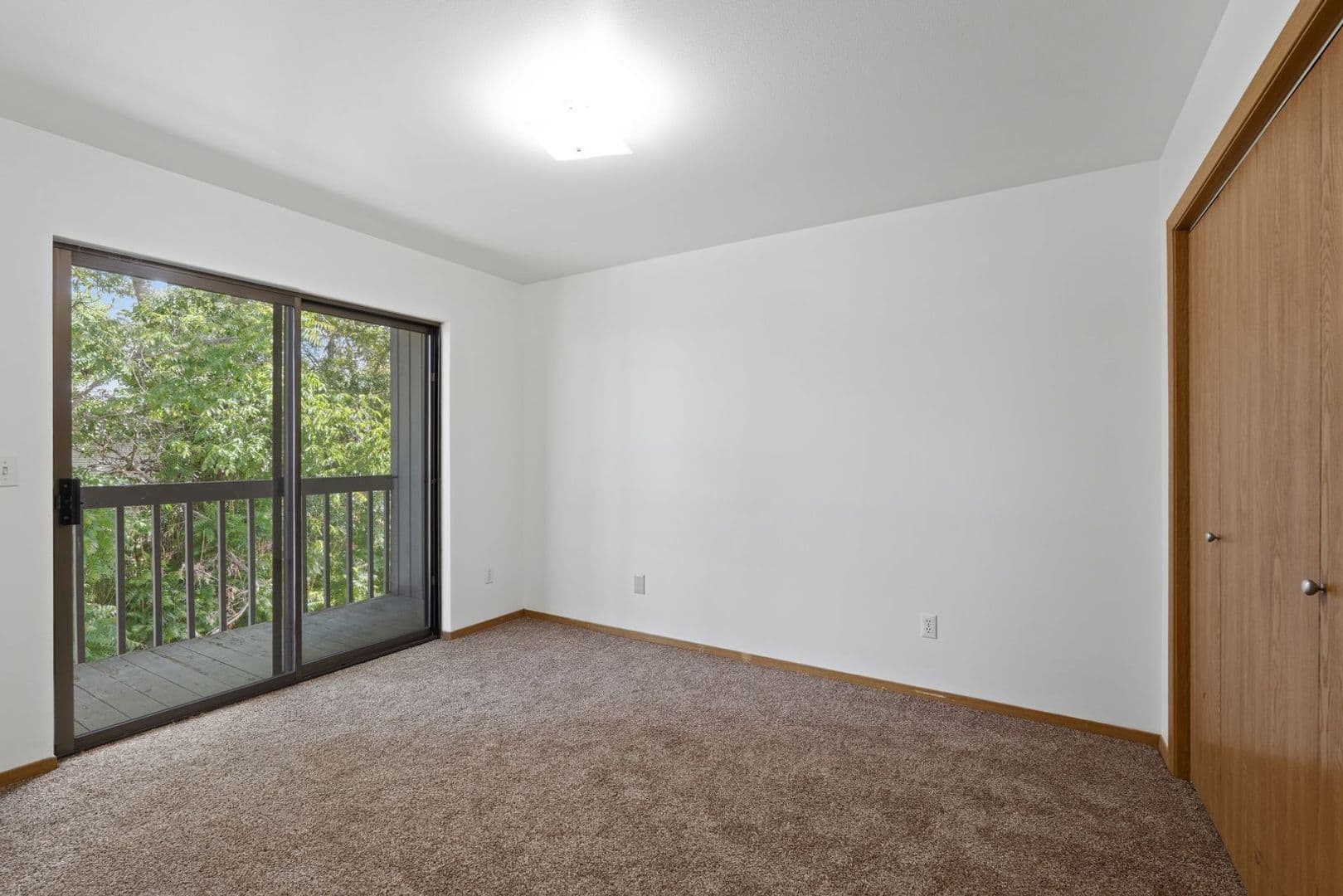 Spokane Apartment: 1111 E 8th