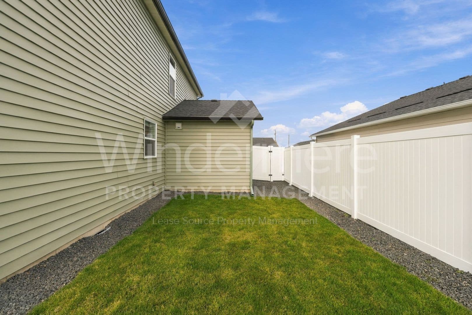 Deer Park House: 1574 E A St