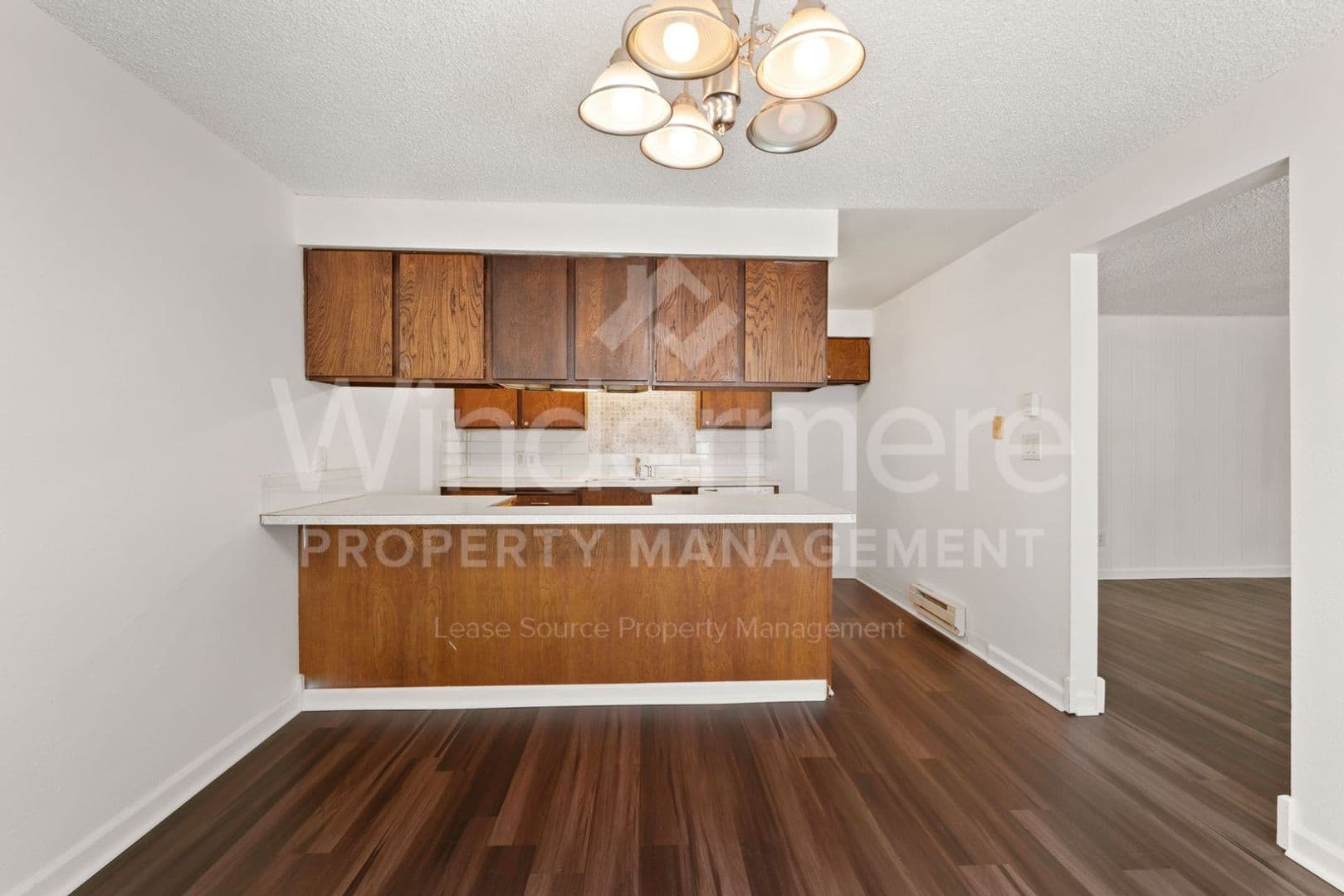 Spokane Apartment: 1021 W 15th