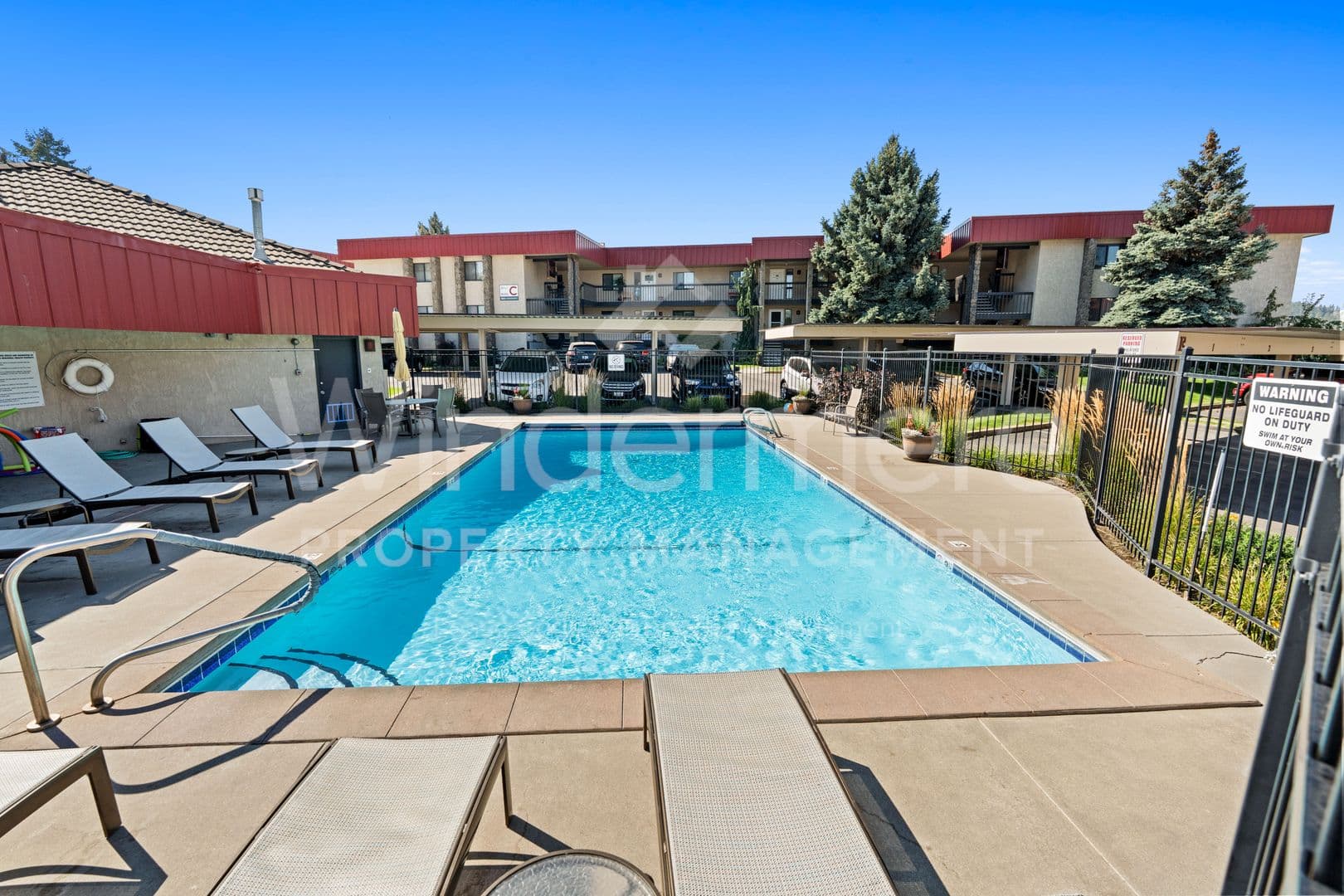 Spokane House: 168 S Coeur d'Alene St