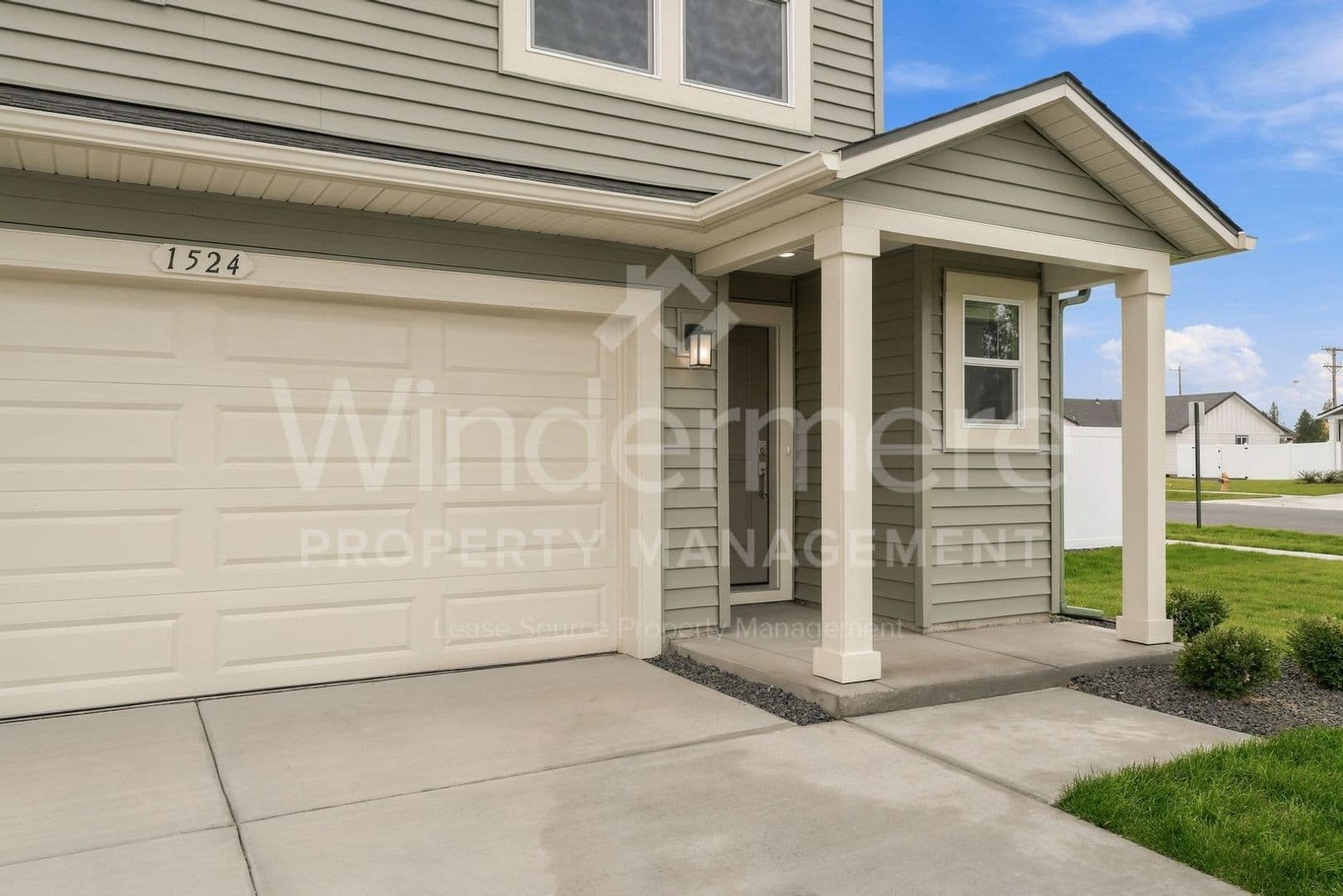 Deer Park House: 1524 E A St
