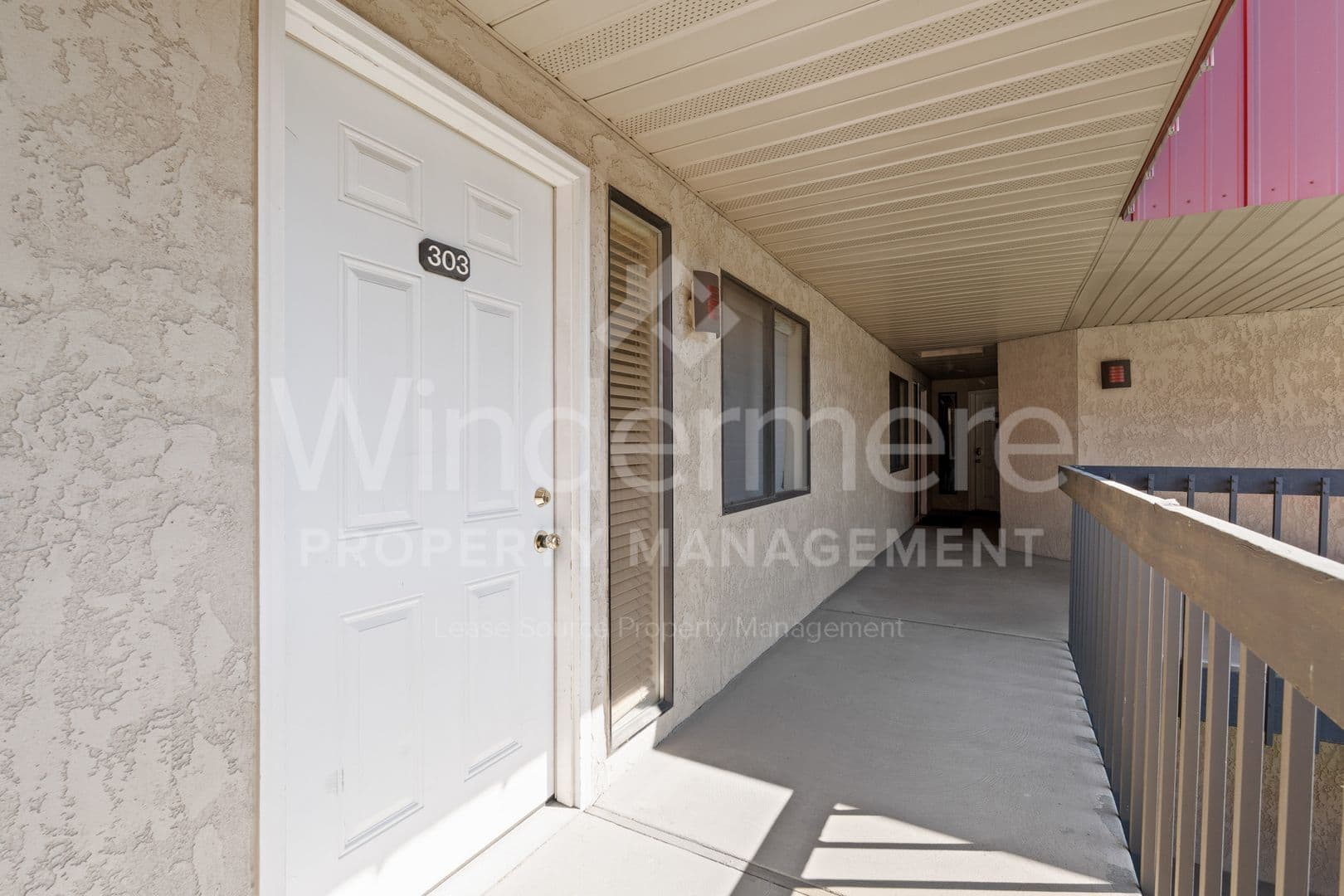 Spokane House: 168 S Coeur d'Alene St