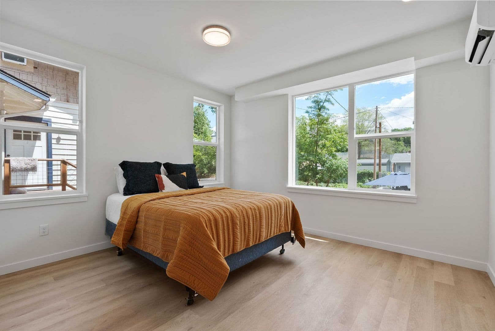 Spokane Apartment: 1517 S. Grand Blvd