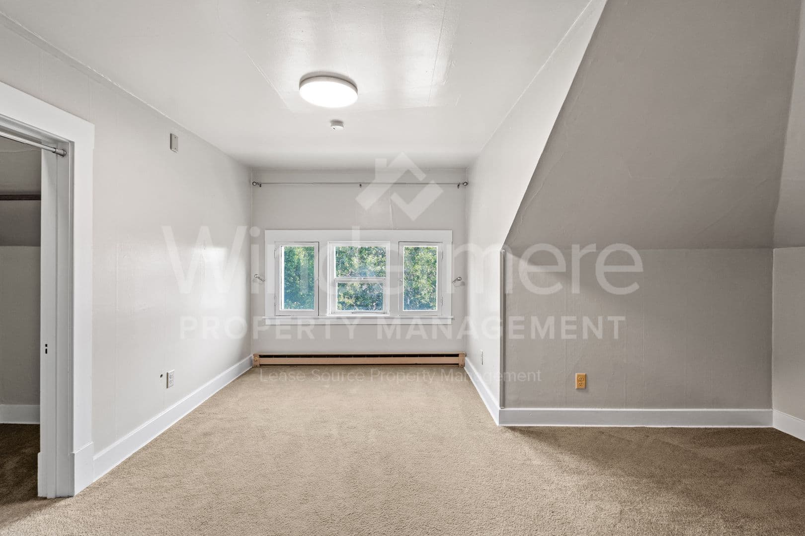 Spokane Apartment: 1321 W 11th Ave
