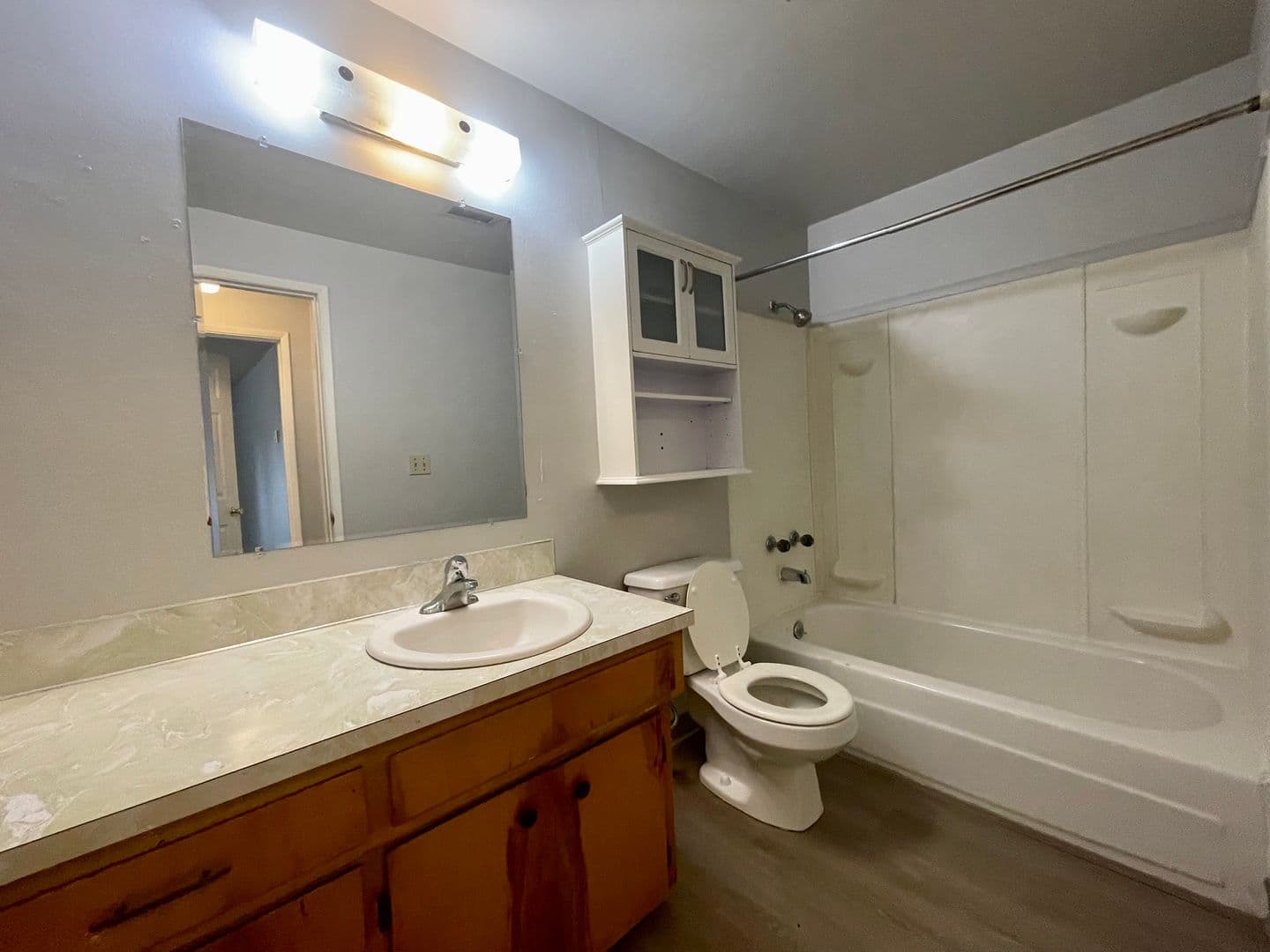 Spokane Apartment: 1831 E Marshall