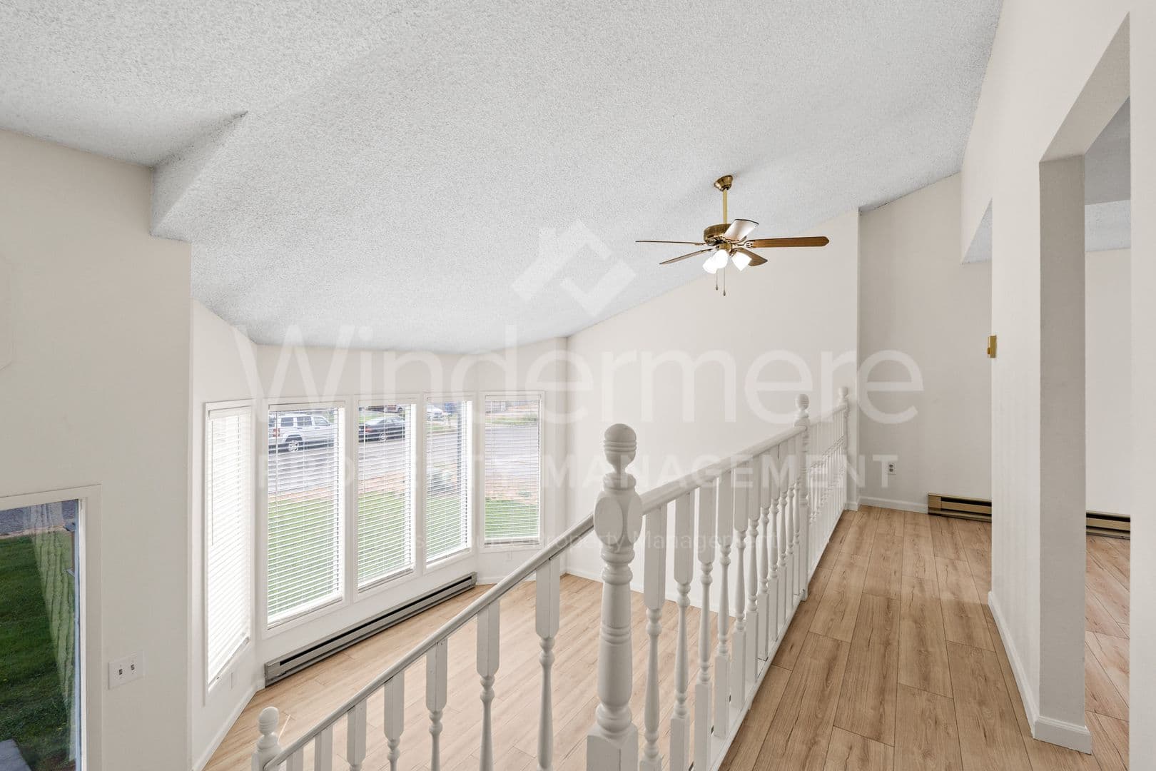 Mead House: 3503 E Clover Park