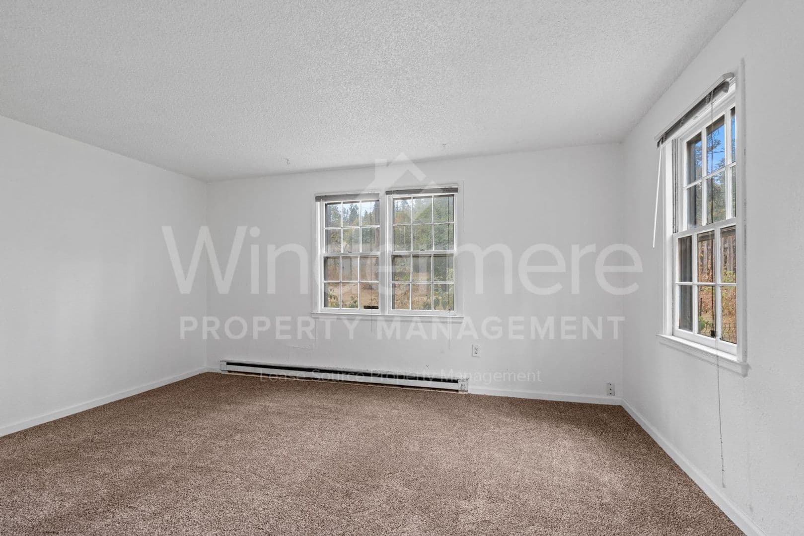 Spokane House: 3211 W North Loop