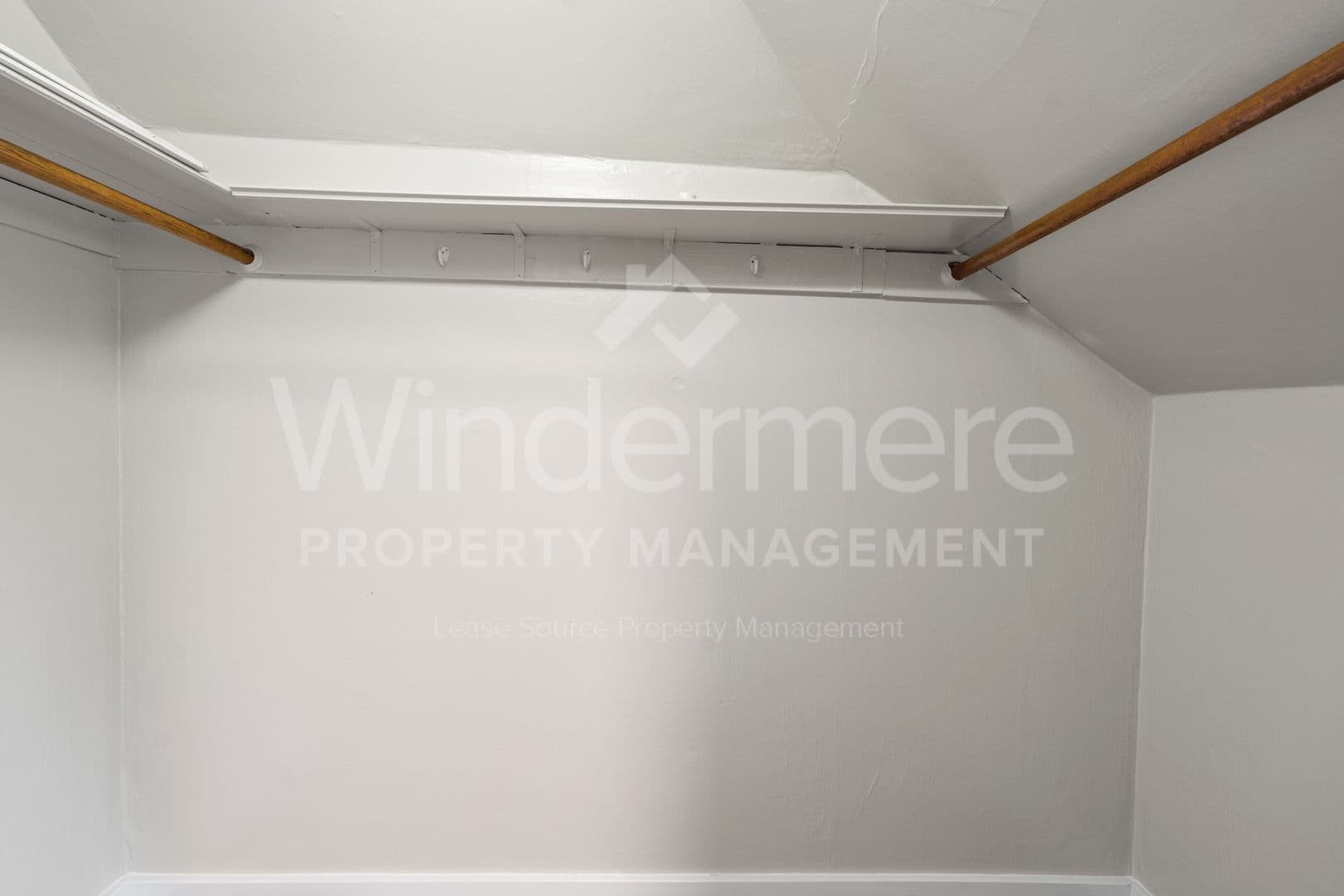Spokane Apartment: 1321 W 11th Ave