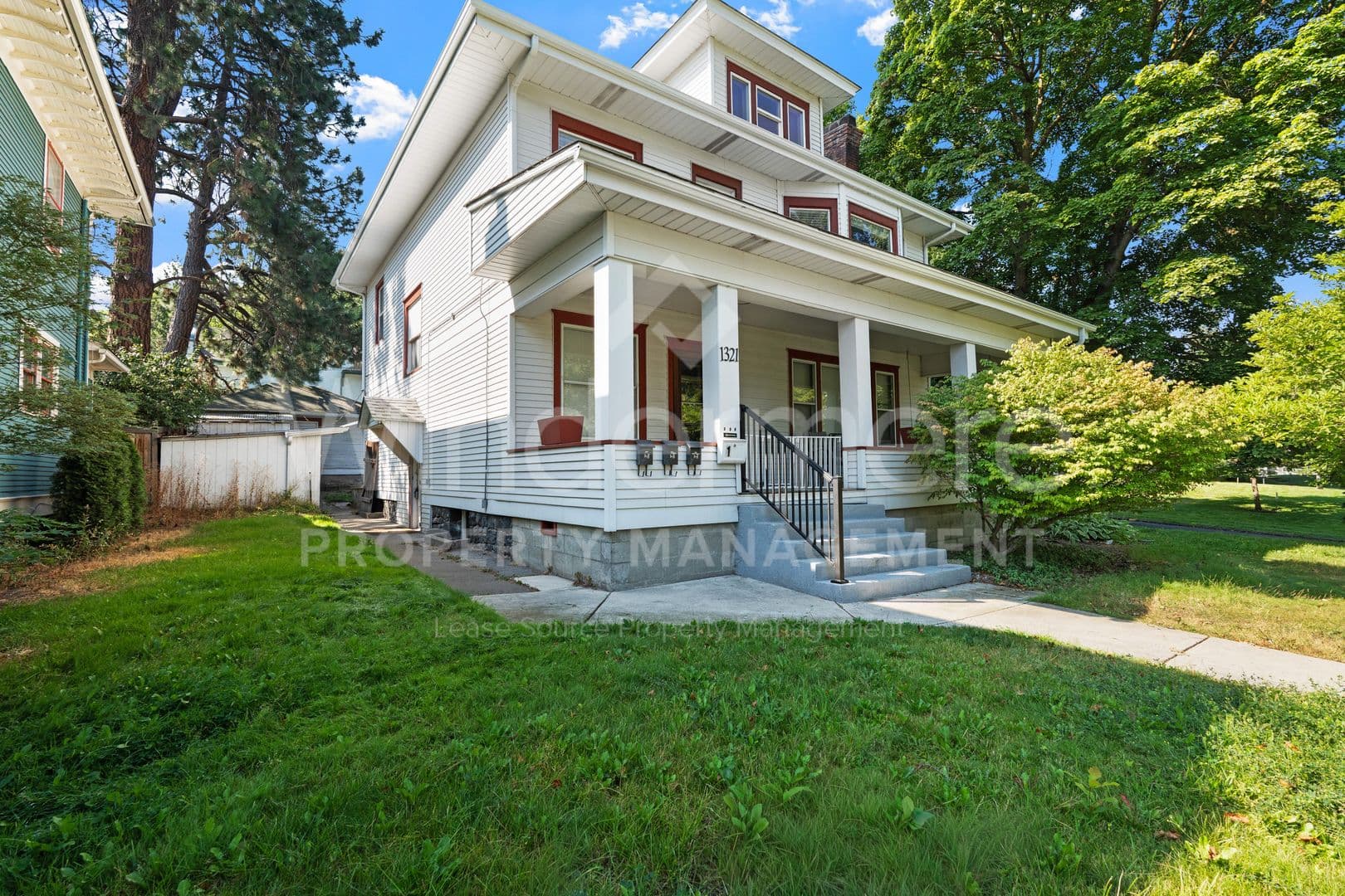 Spokane Apartment: 1321 W 11th Ave