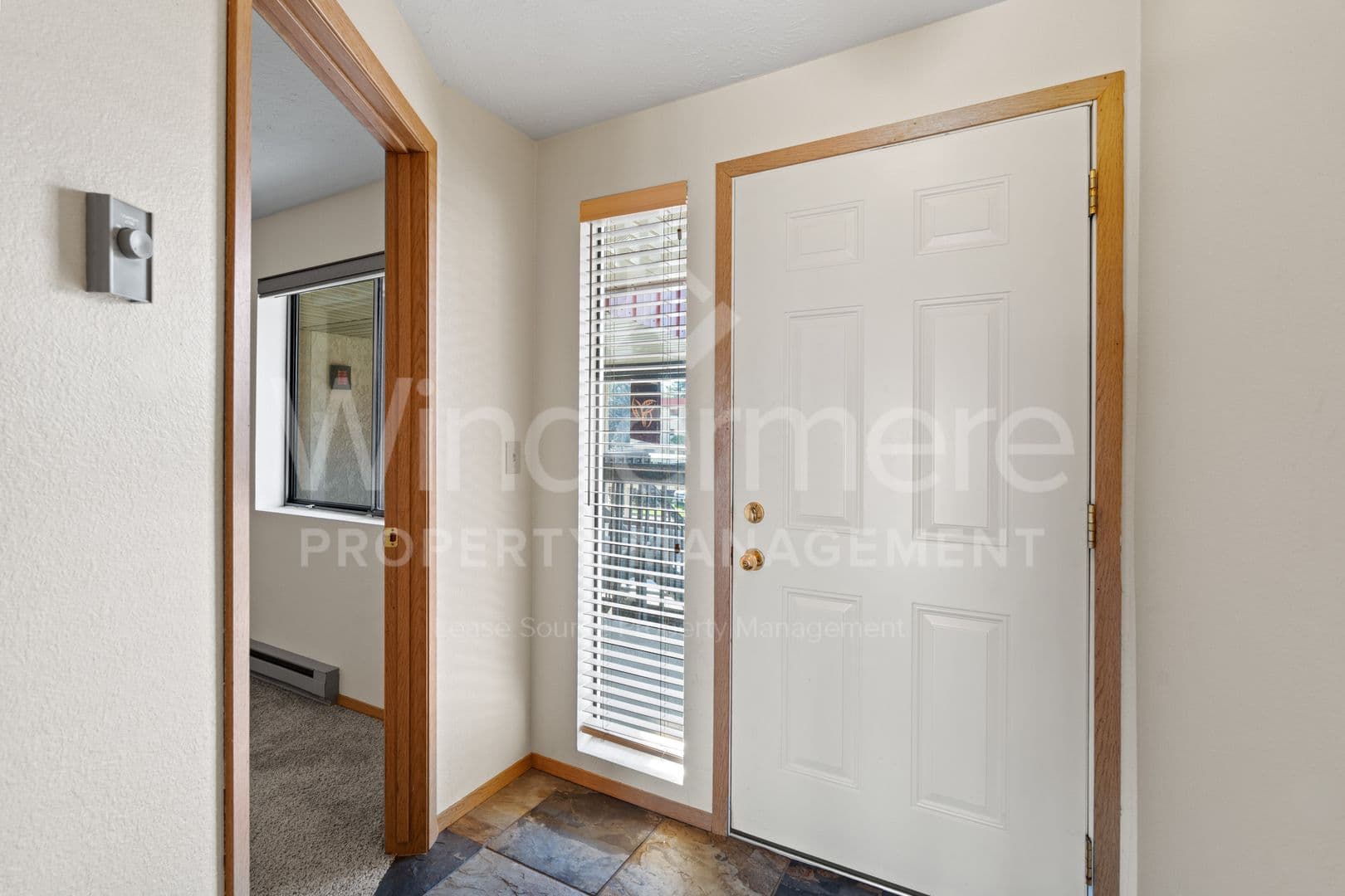 Spokane House: 168 S Coeur d'Alene St