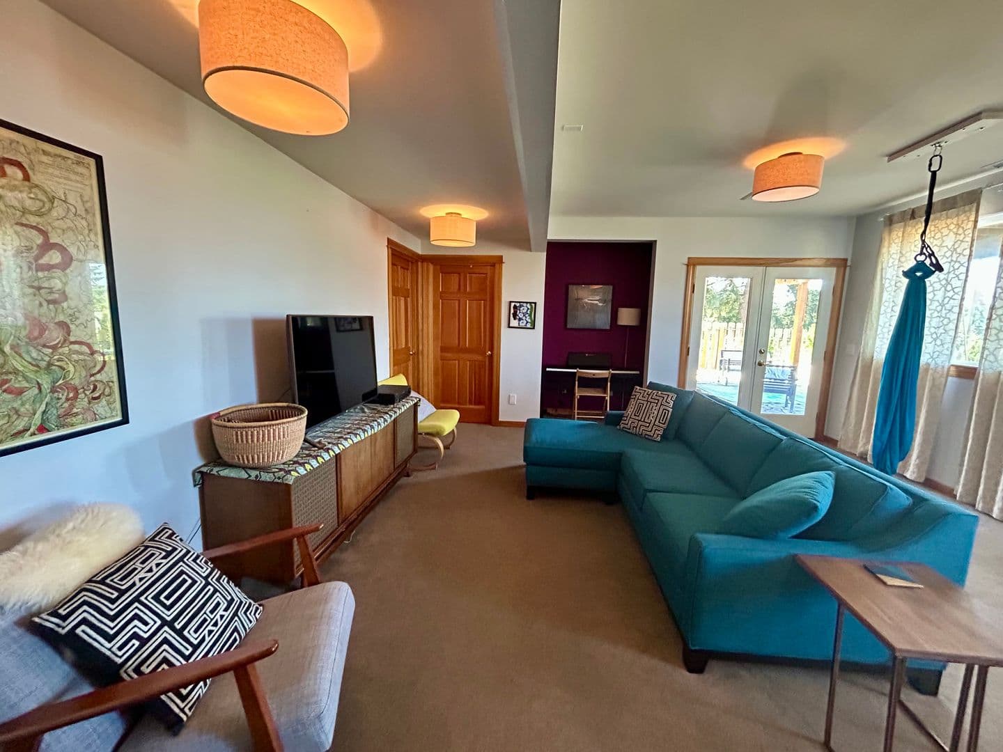Bellingham House: 1611 S 34th St