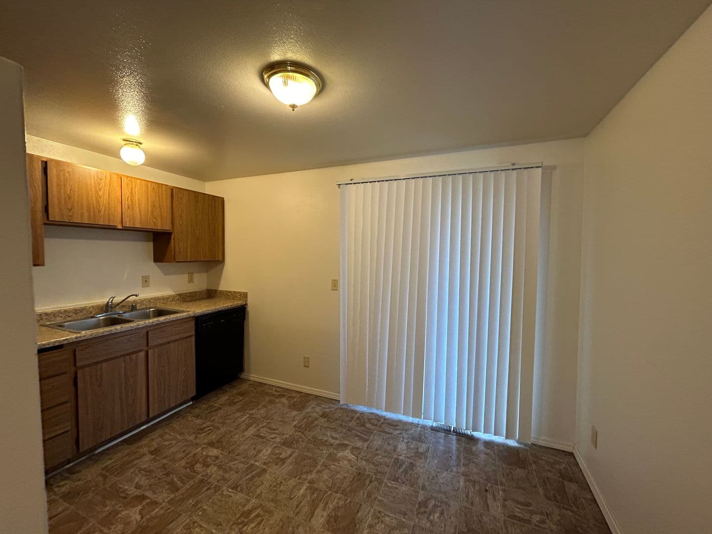 Mount Vernon Apartment: 705 N 1st St.