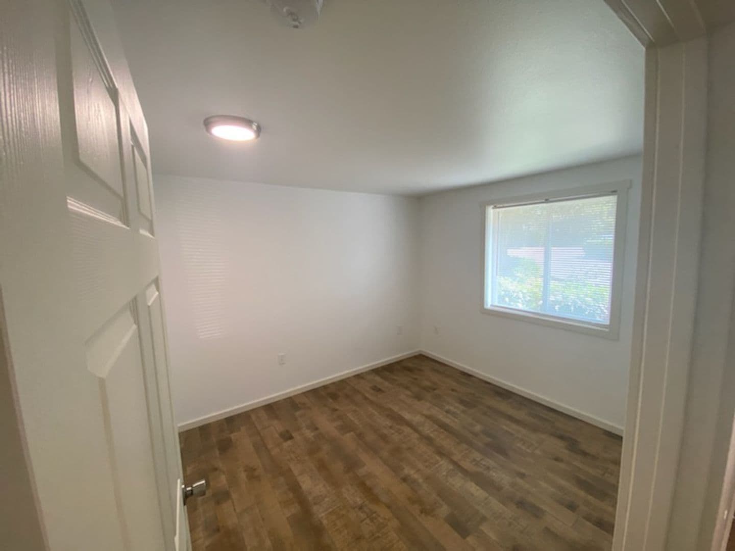 Bellingham Apartment: 3415-3419-3423-3427-3431 Northwest Ave