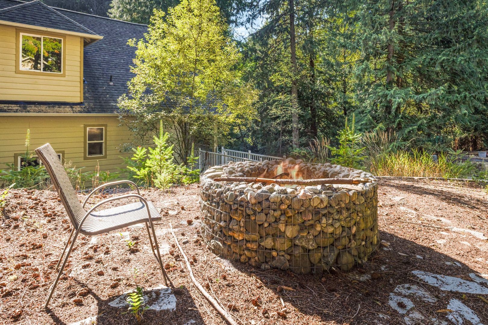 Bellingham House: 14 Stable Ln