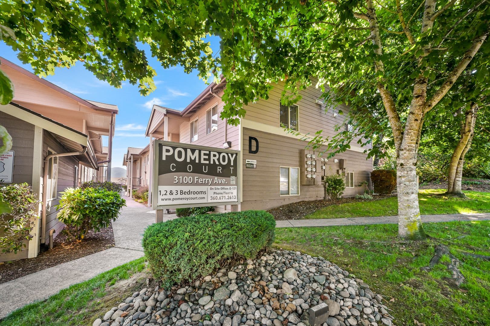Bellingham Apartment: 3100 Ferry Ave