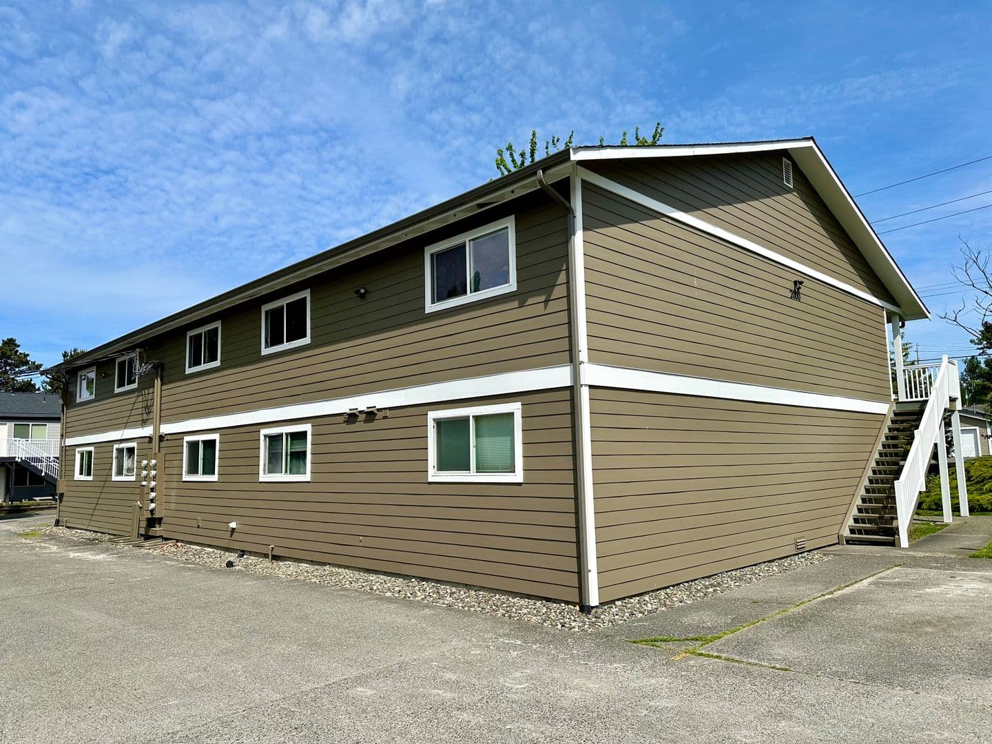 Bellingham Apartment: 2000 Alabama St