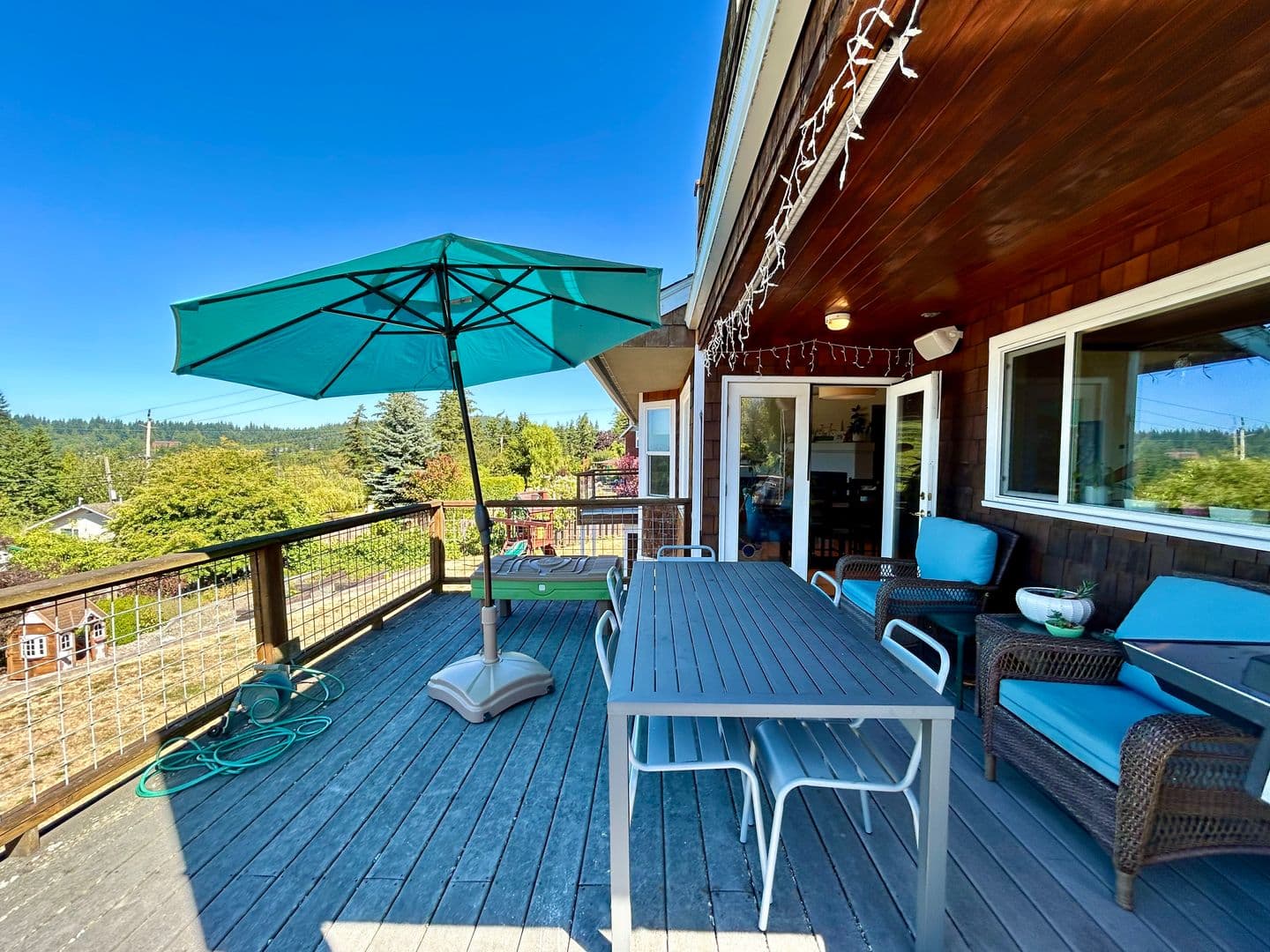 Bellingham House: 1611 S 34th St
