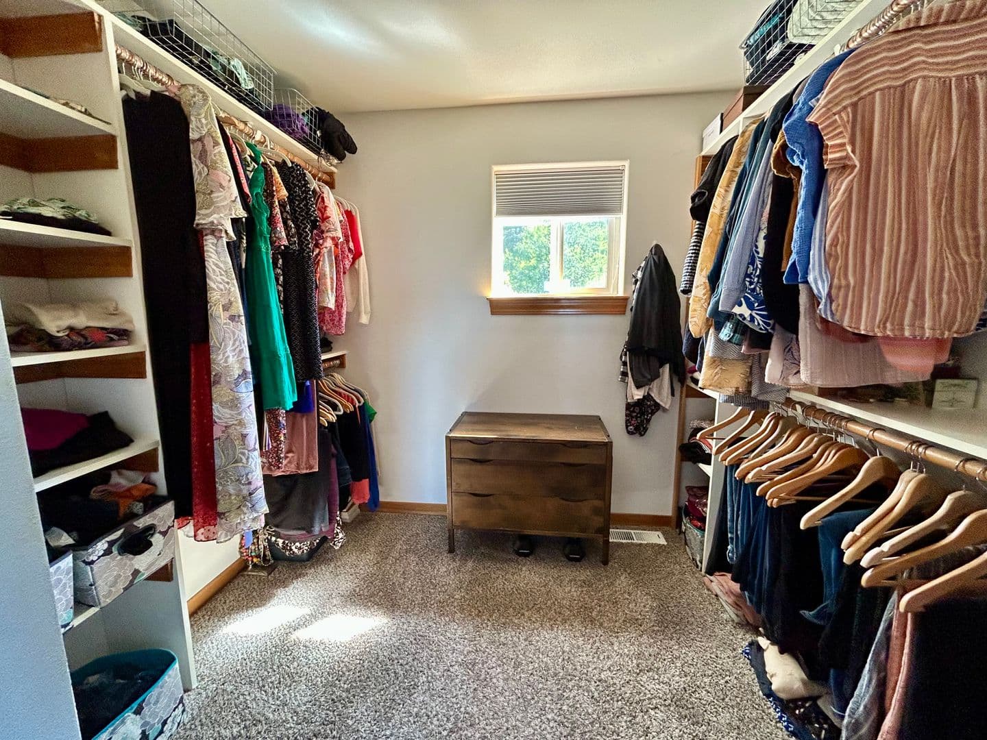 Bellingham House: 1611 S 34th St