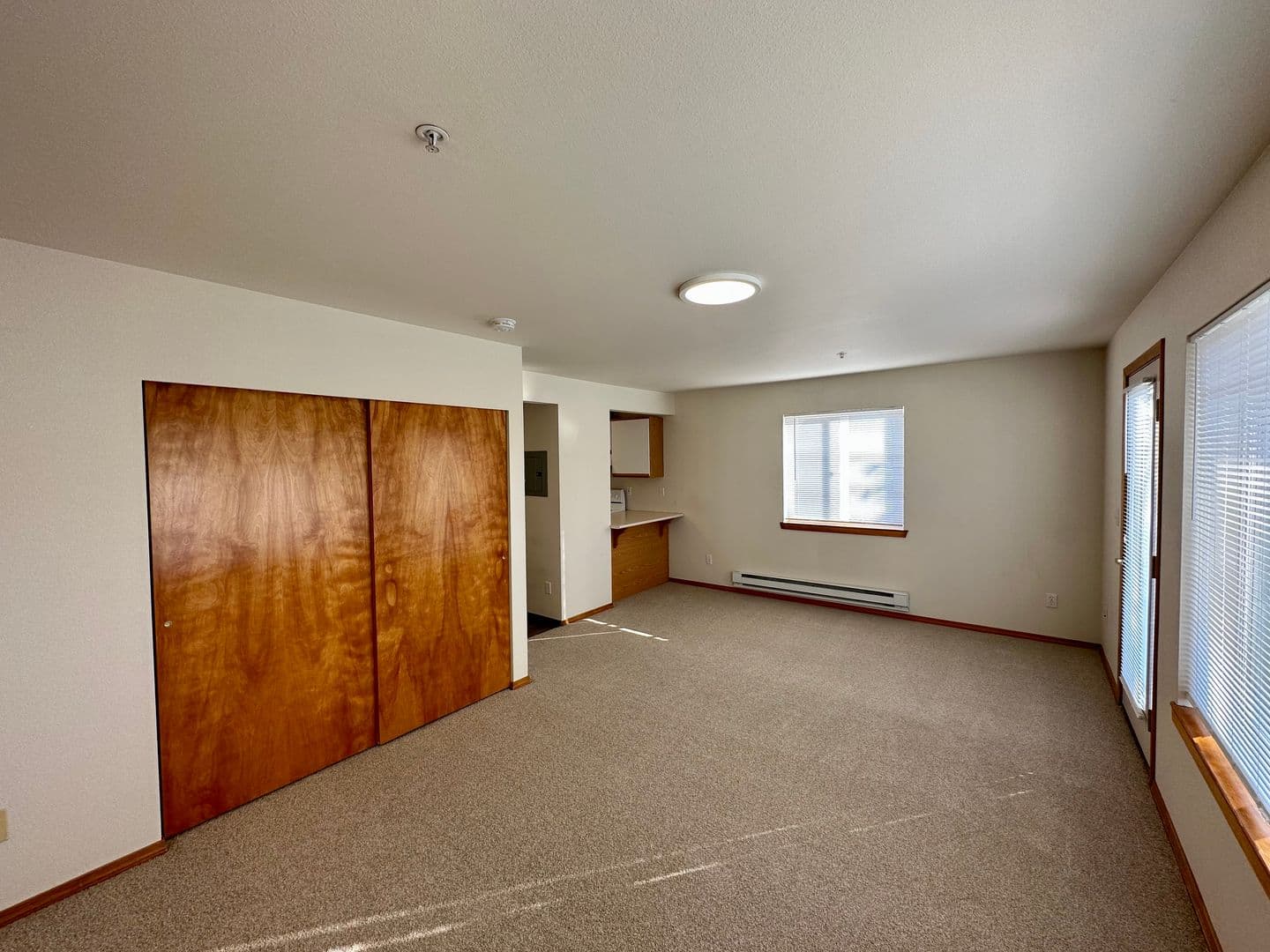 Bellingham Apartment: 1608 E St