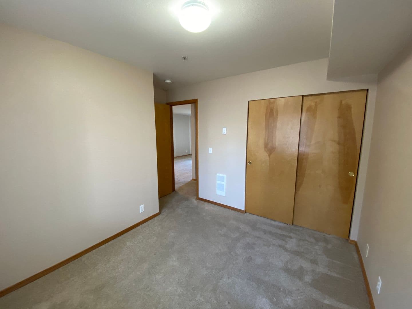 Bellingham Condo: 2715 W. Maplewood Ave #224