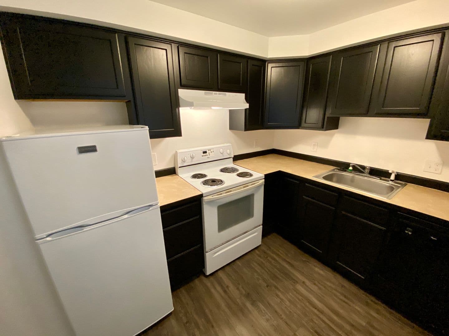 Bellingham Apartment: 3415-3419-3423-3427-3431 Northwest Ave