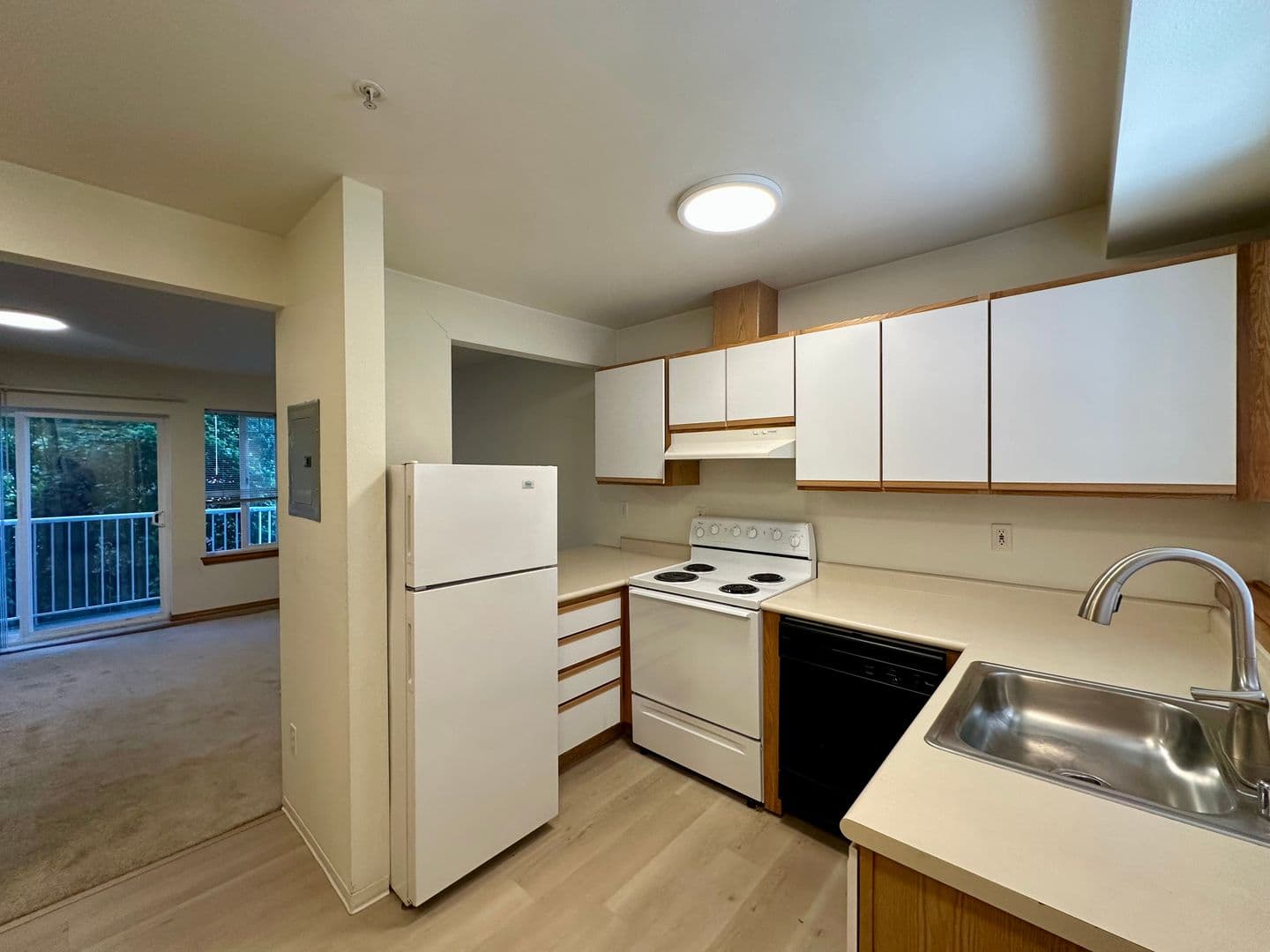 Bellingham Apartment: 1608 E St
