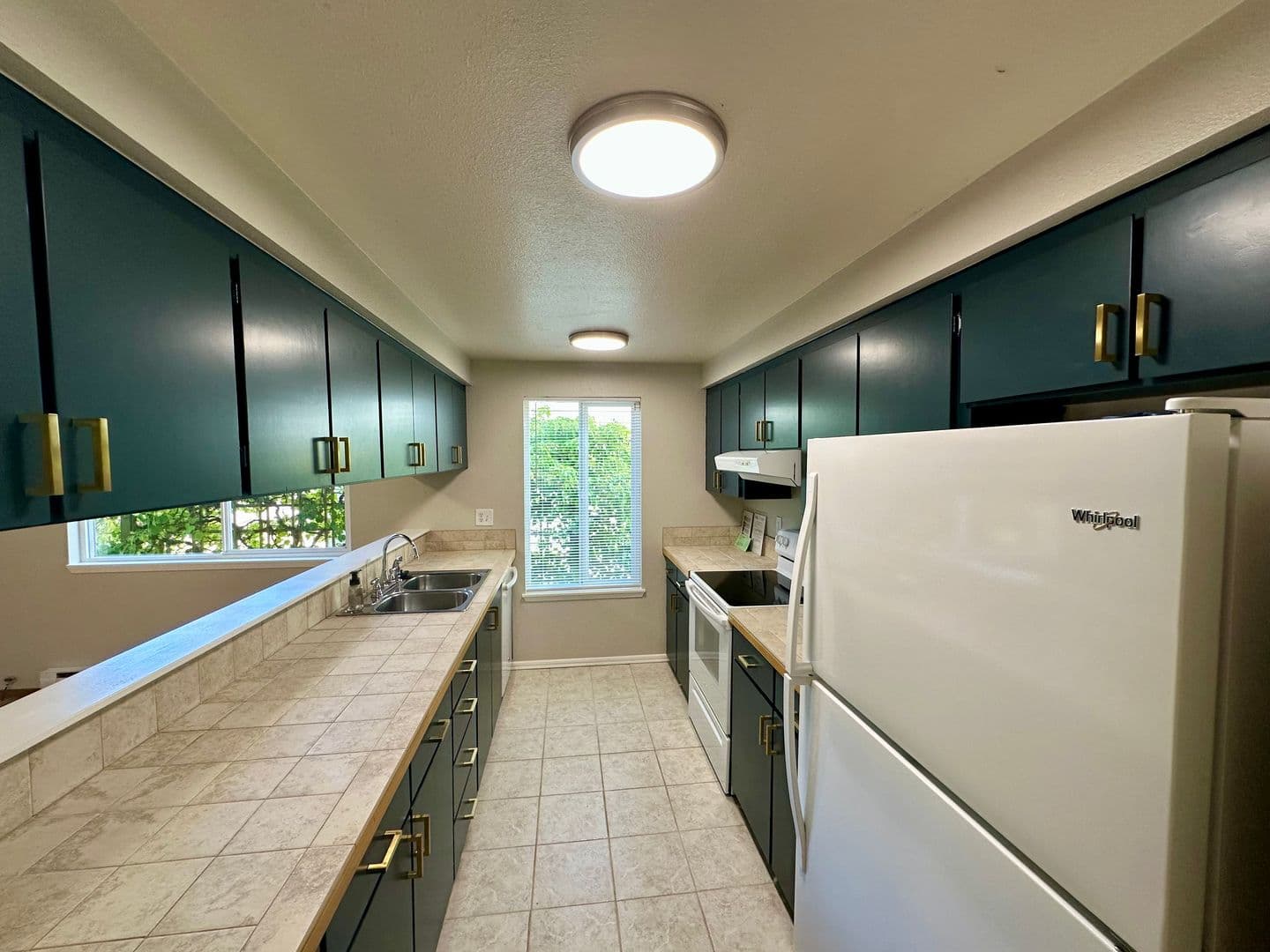 Bellingham House: 1702 34th St