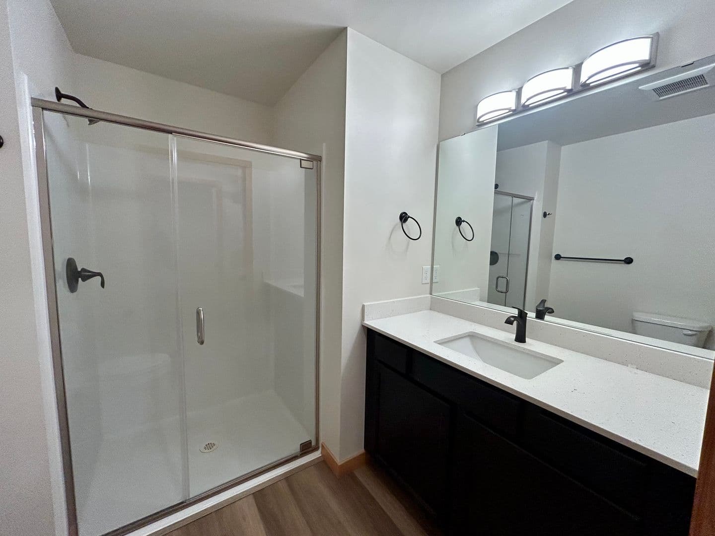 Bellingham Apartment: 1130 13th St