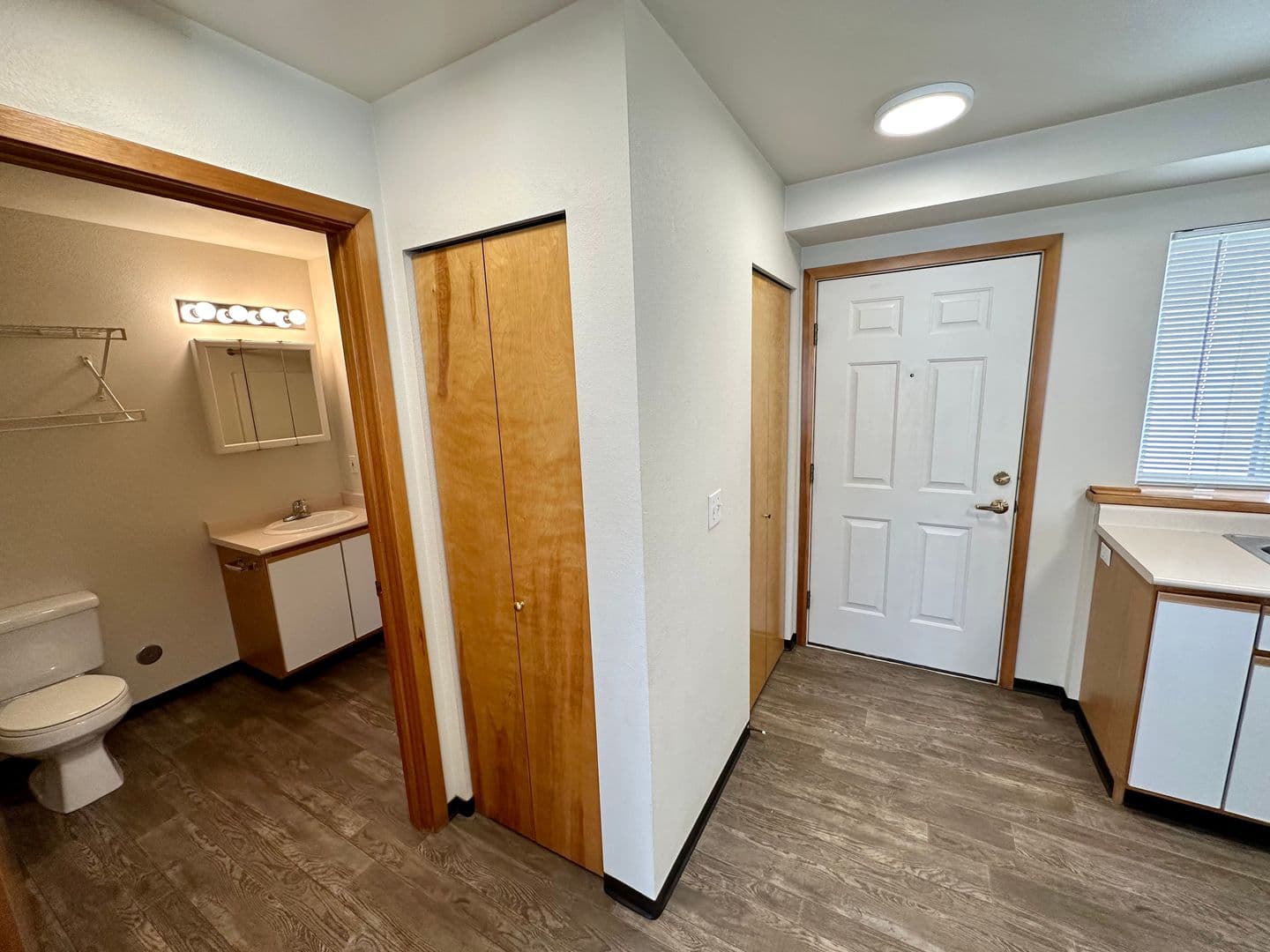 Bellingham Apartment: 1608 E St