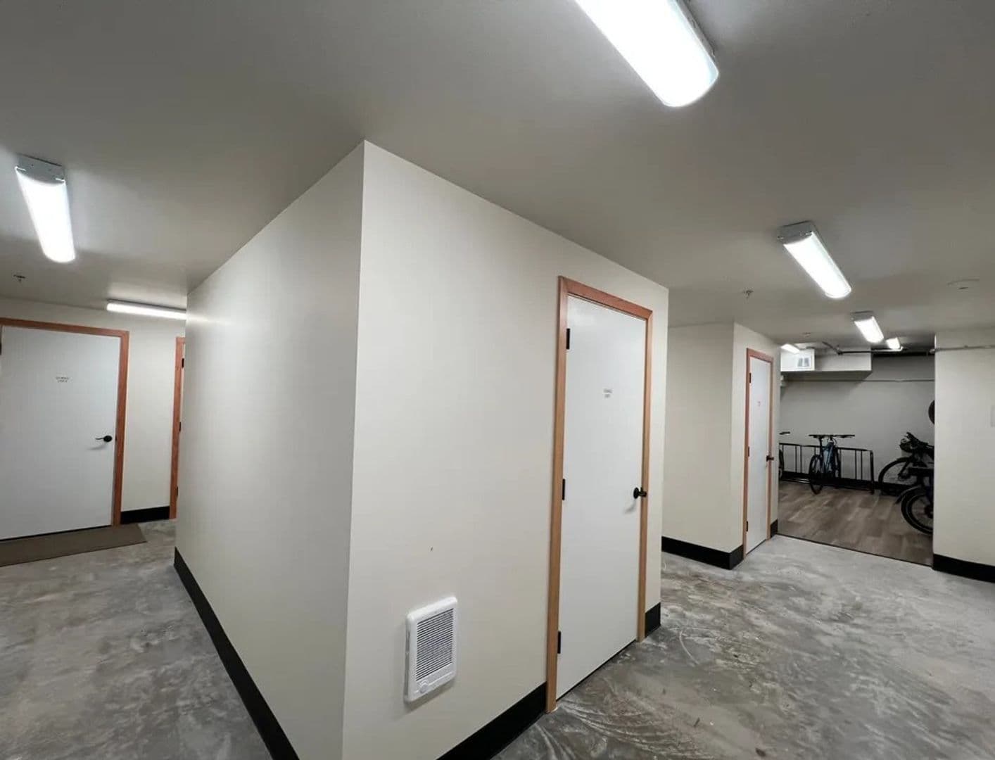 Bellingham Apartment: 1130 13th St