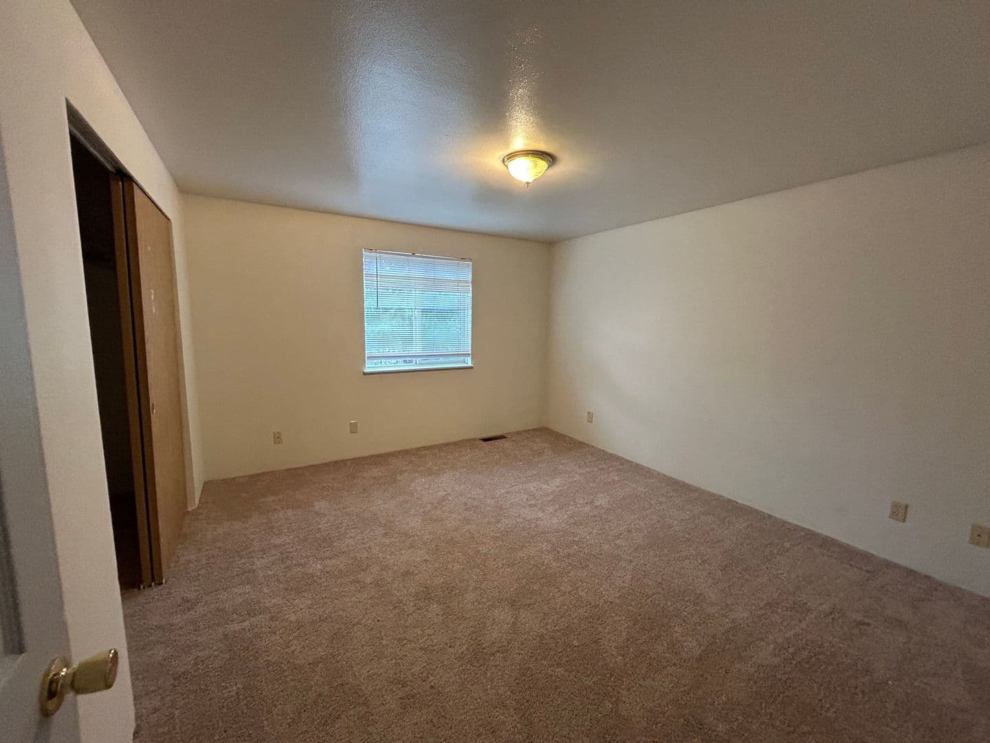 Mount Vernon Apartment: 705 N 1st St.