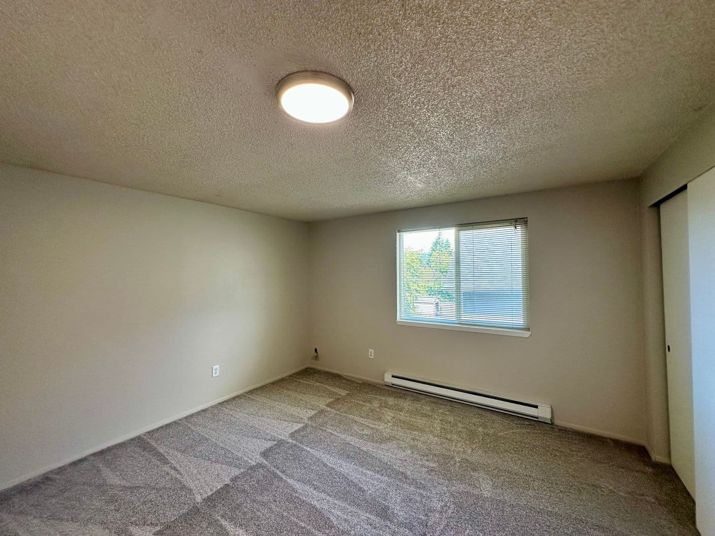 Bellingham House: 1702 34th St