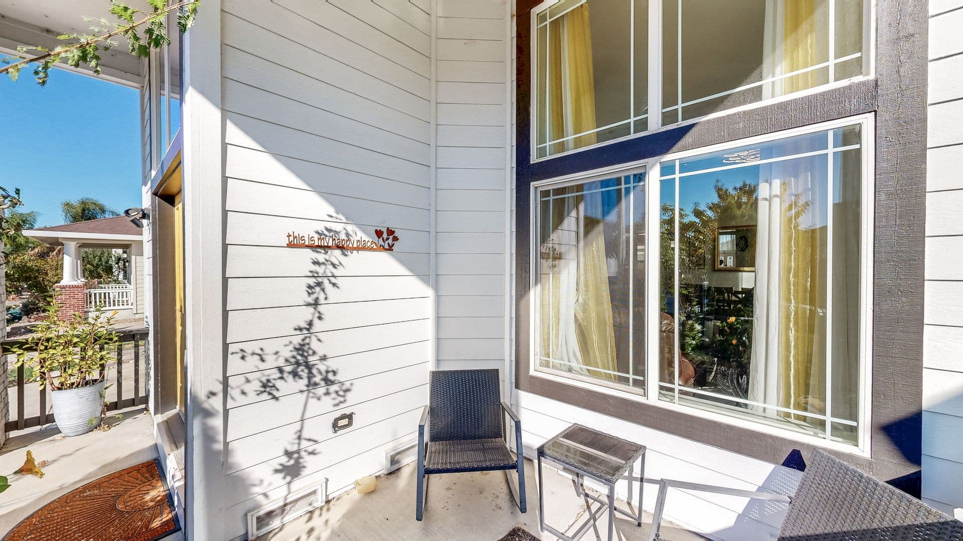 Windsor House: 8112 Luisa Way