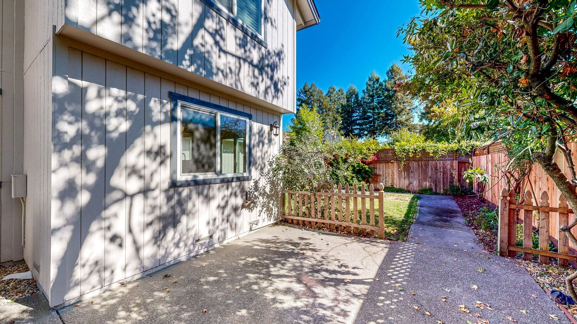 Santa Rosa House: 2266 Coventry court