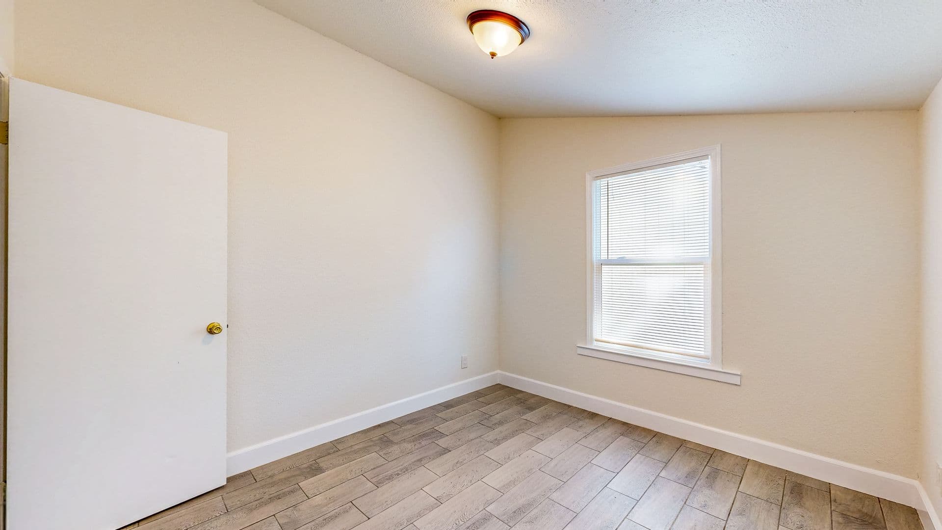 Healdsburg Apartment: 425 North Street -House