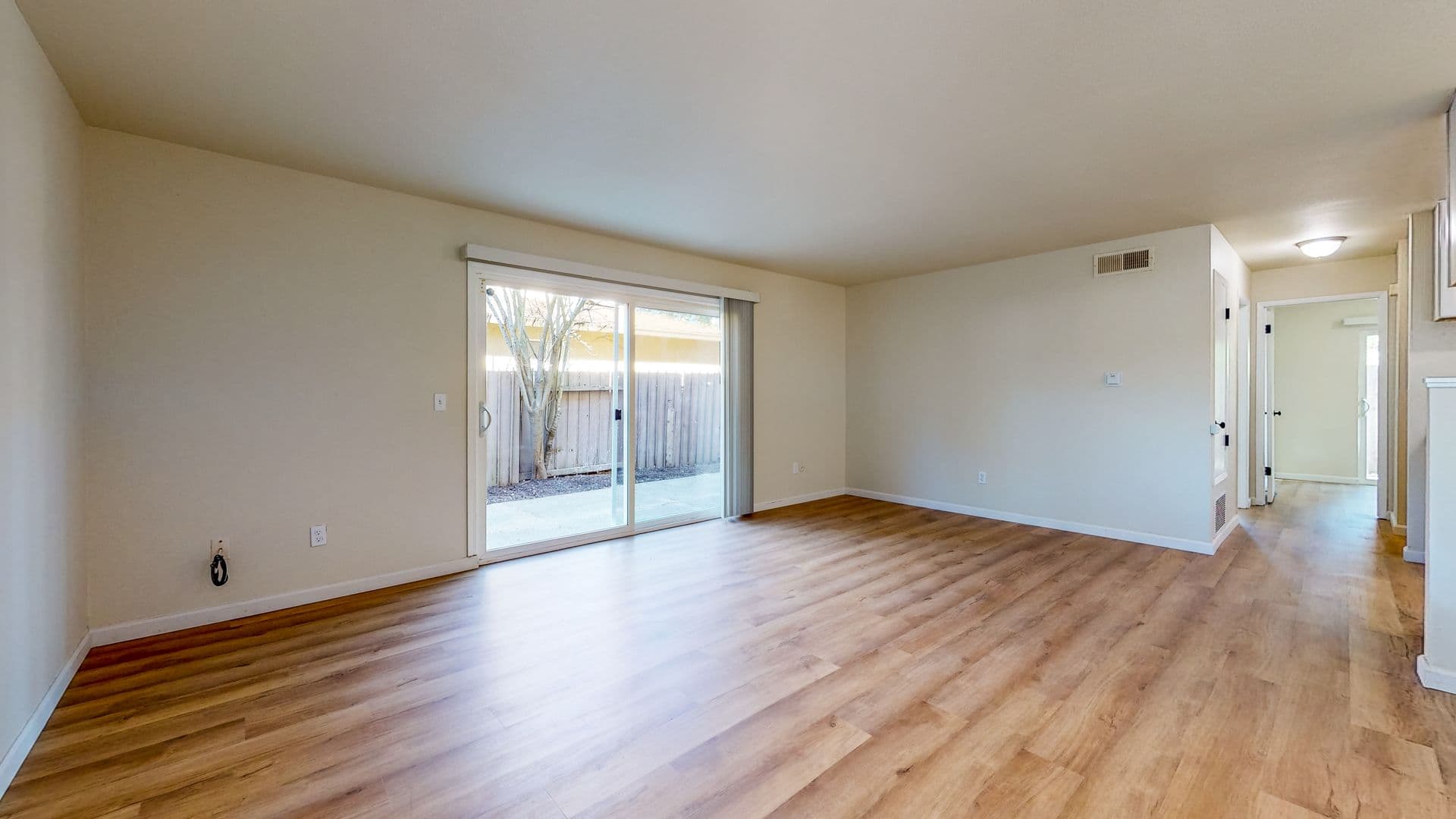 Santa Rosa Apartment: 2366 Heidi Place