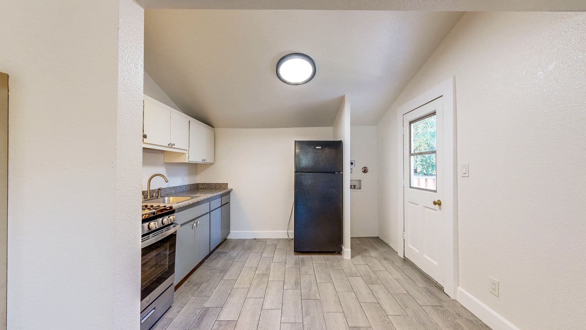 Healdsburg Apartment: 425 North Street -House