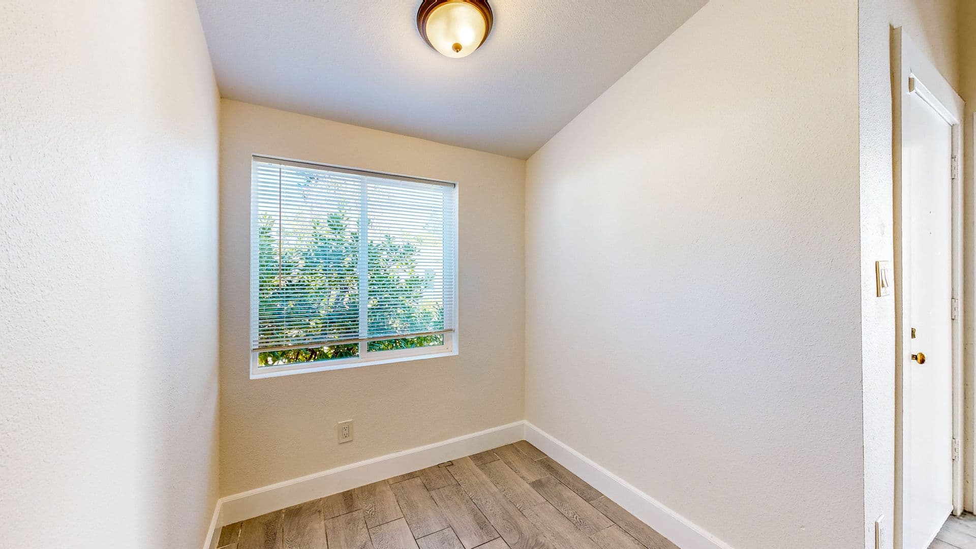 Healdsburg Apartment: 425 North Street -House