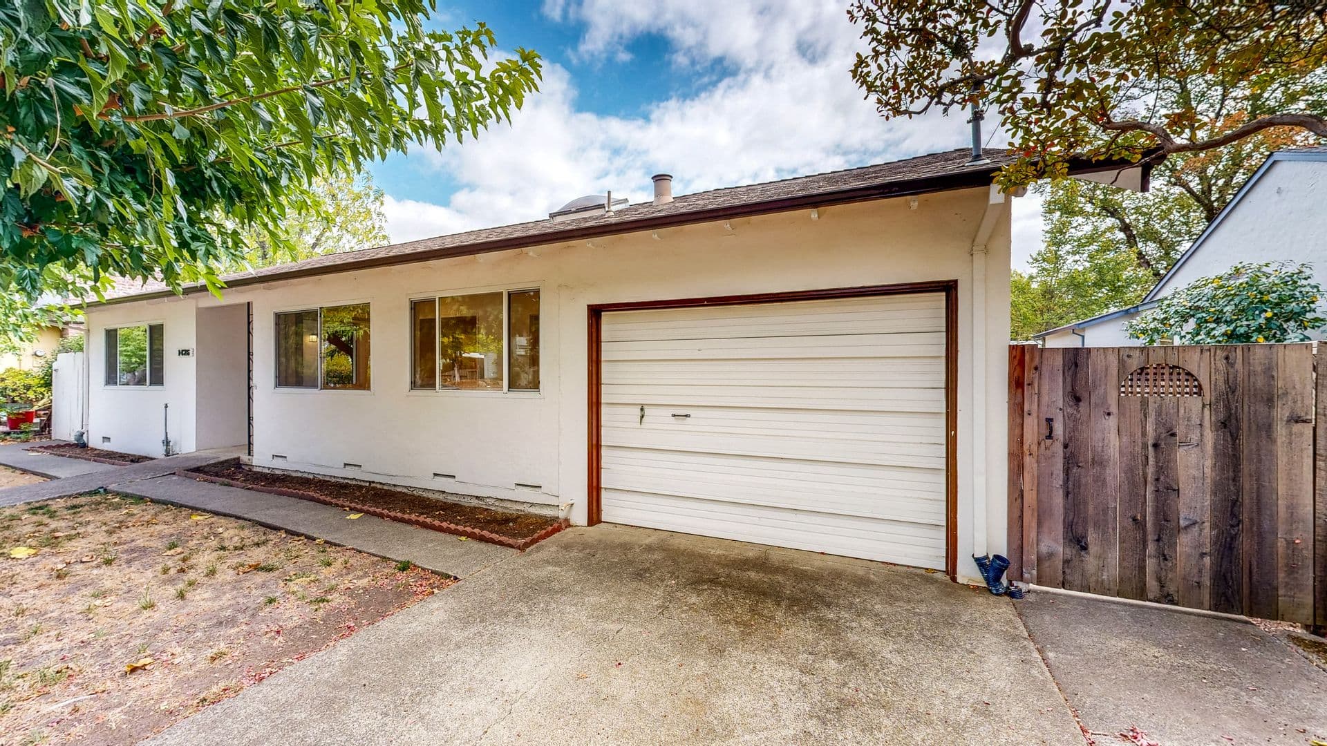 Calistoga House: 1426 3rd St,