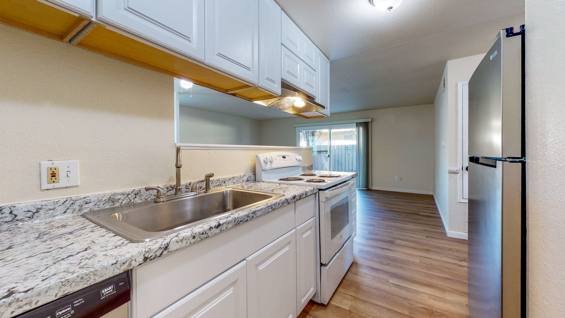 Santa Rosa Apartment: 2366 Heidi Place